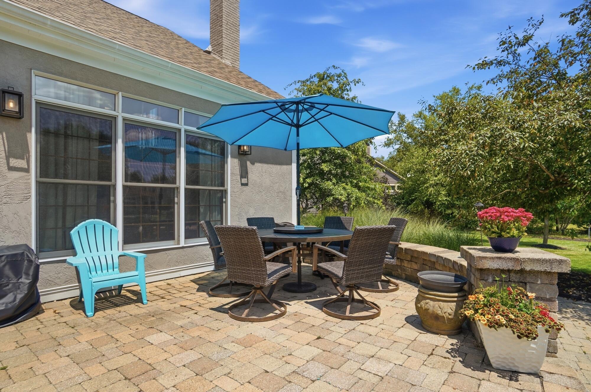 6289 Ross Bend