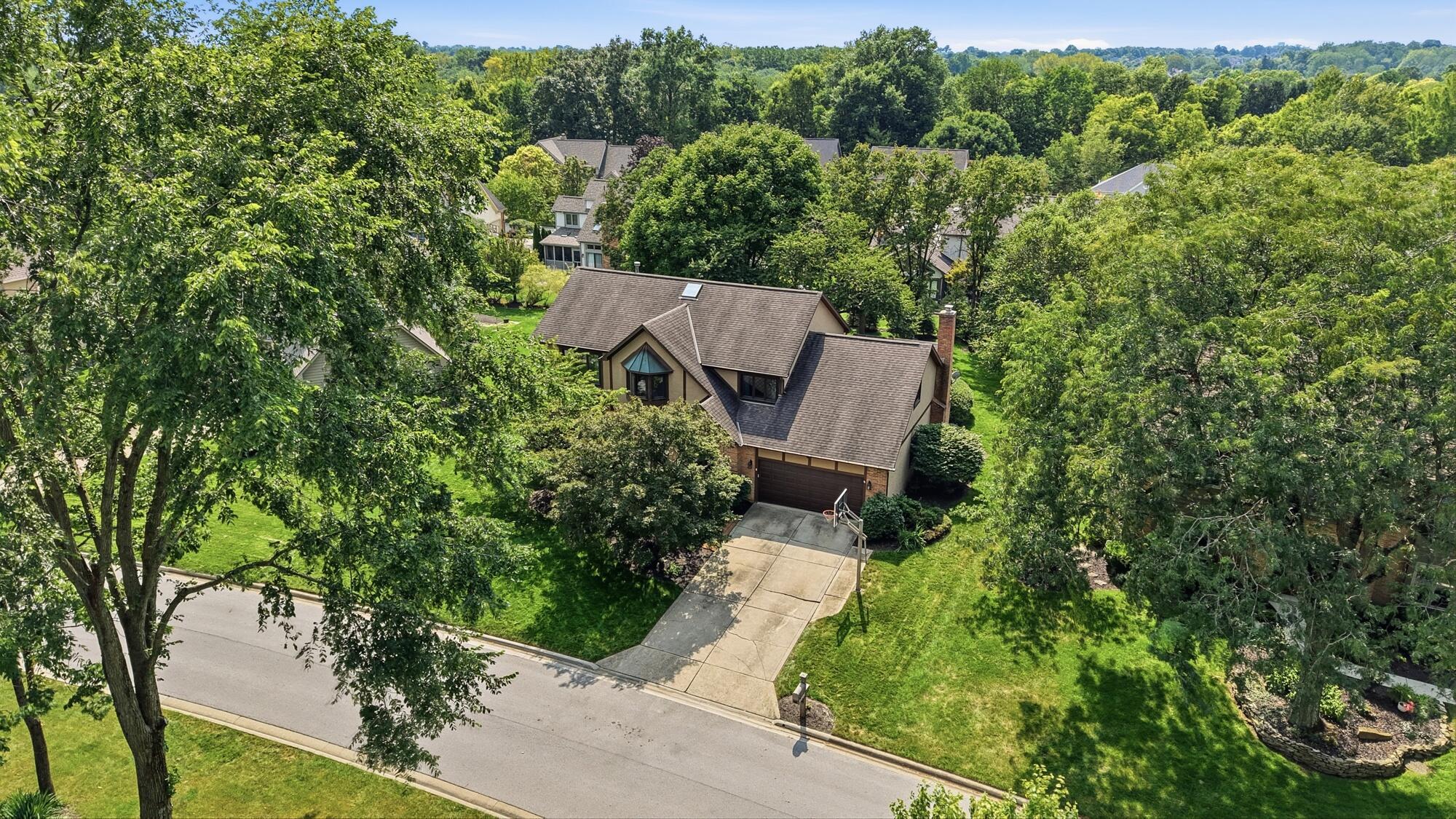 9401 Traceyton Drive