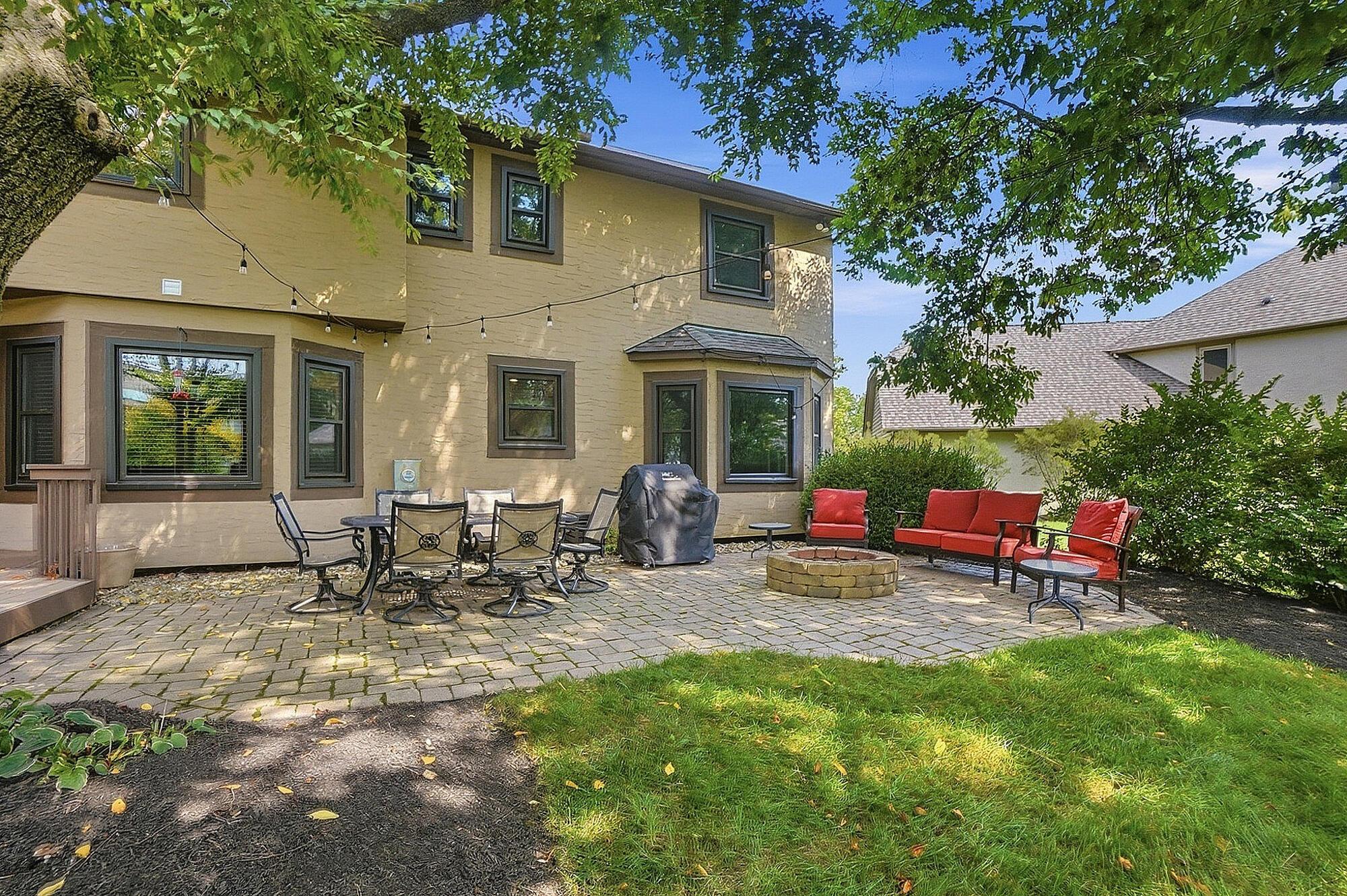 9401 Traceyton Drive