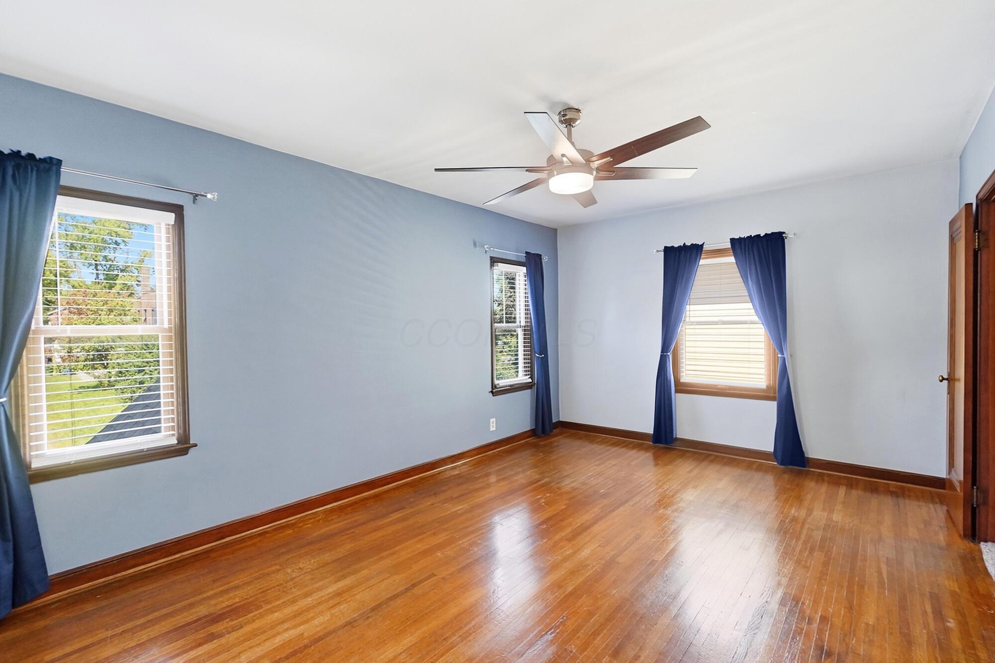 1404 Meadow Road