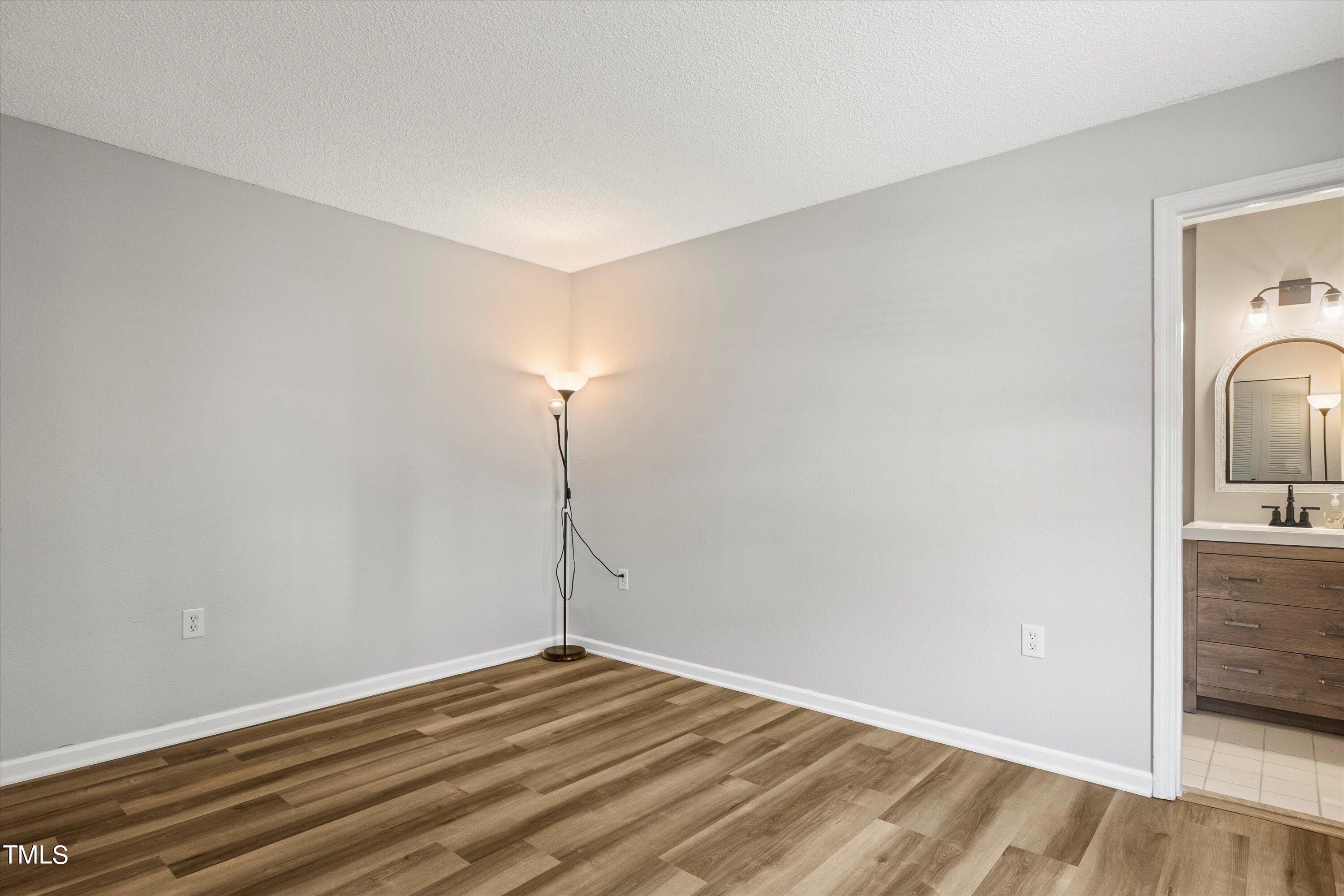 2443 Condor Court