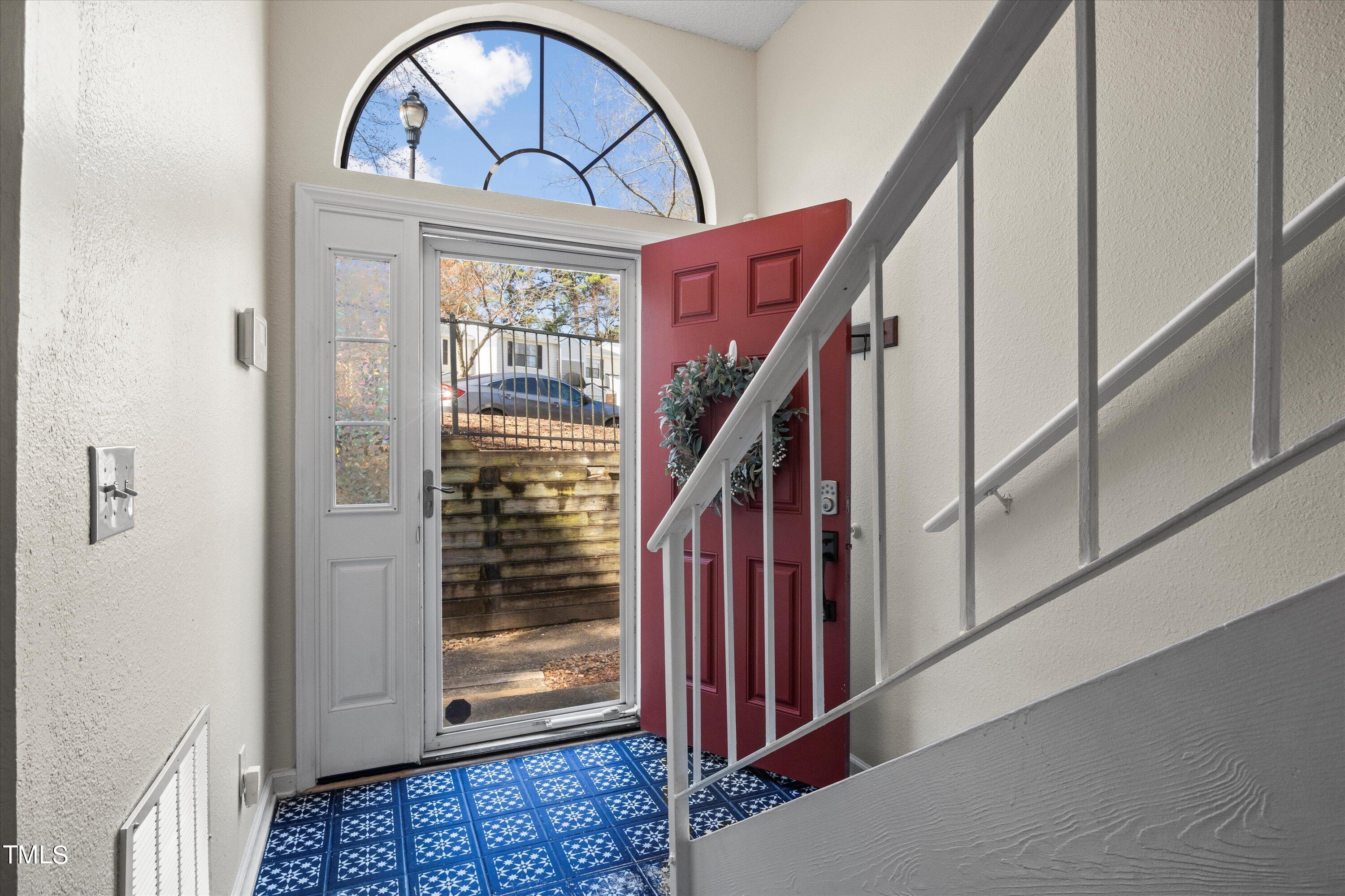 2443 Condor Court