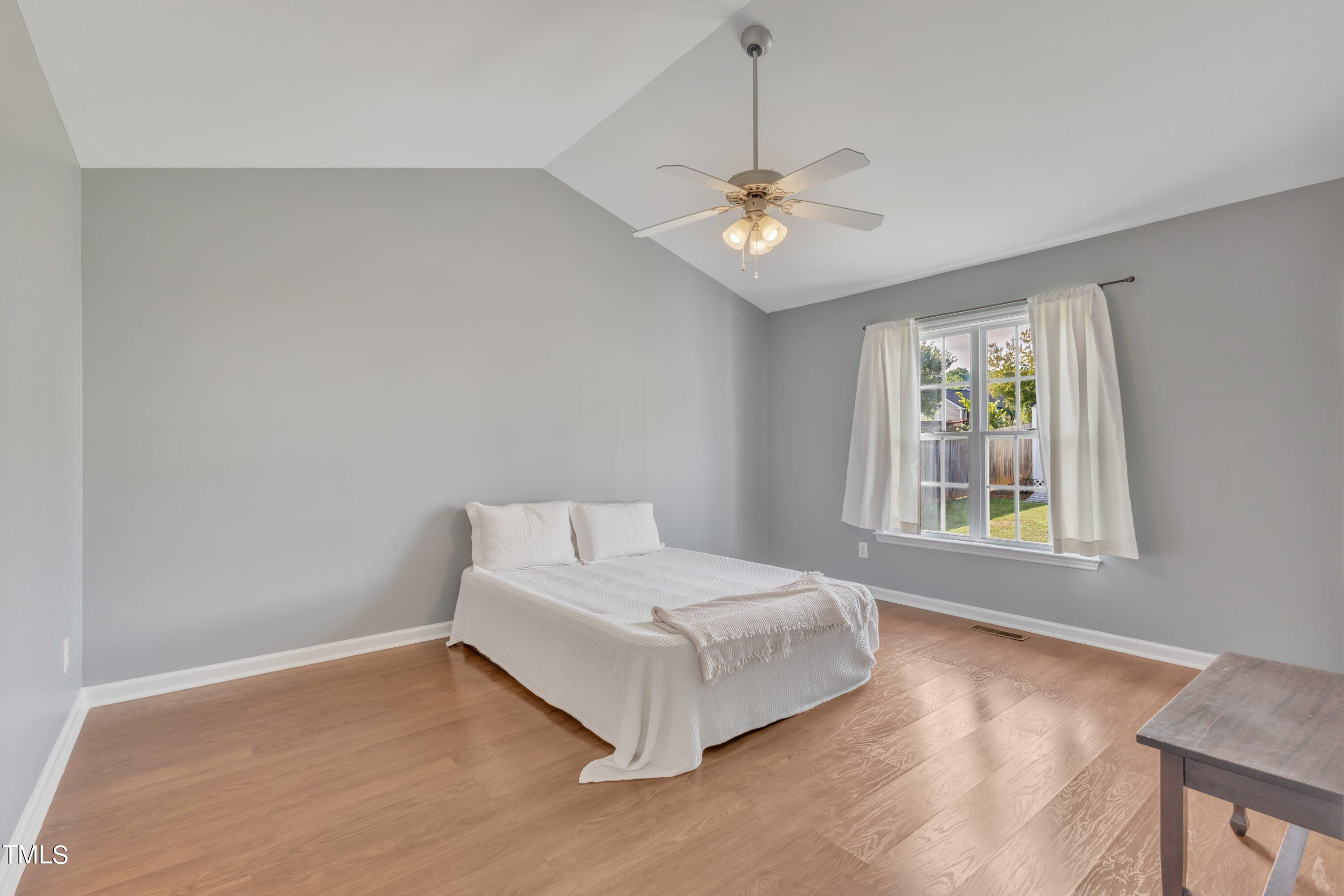 124 Creek Commons Avenue