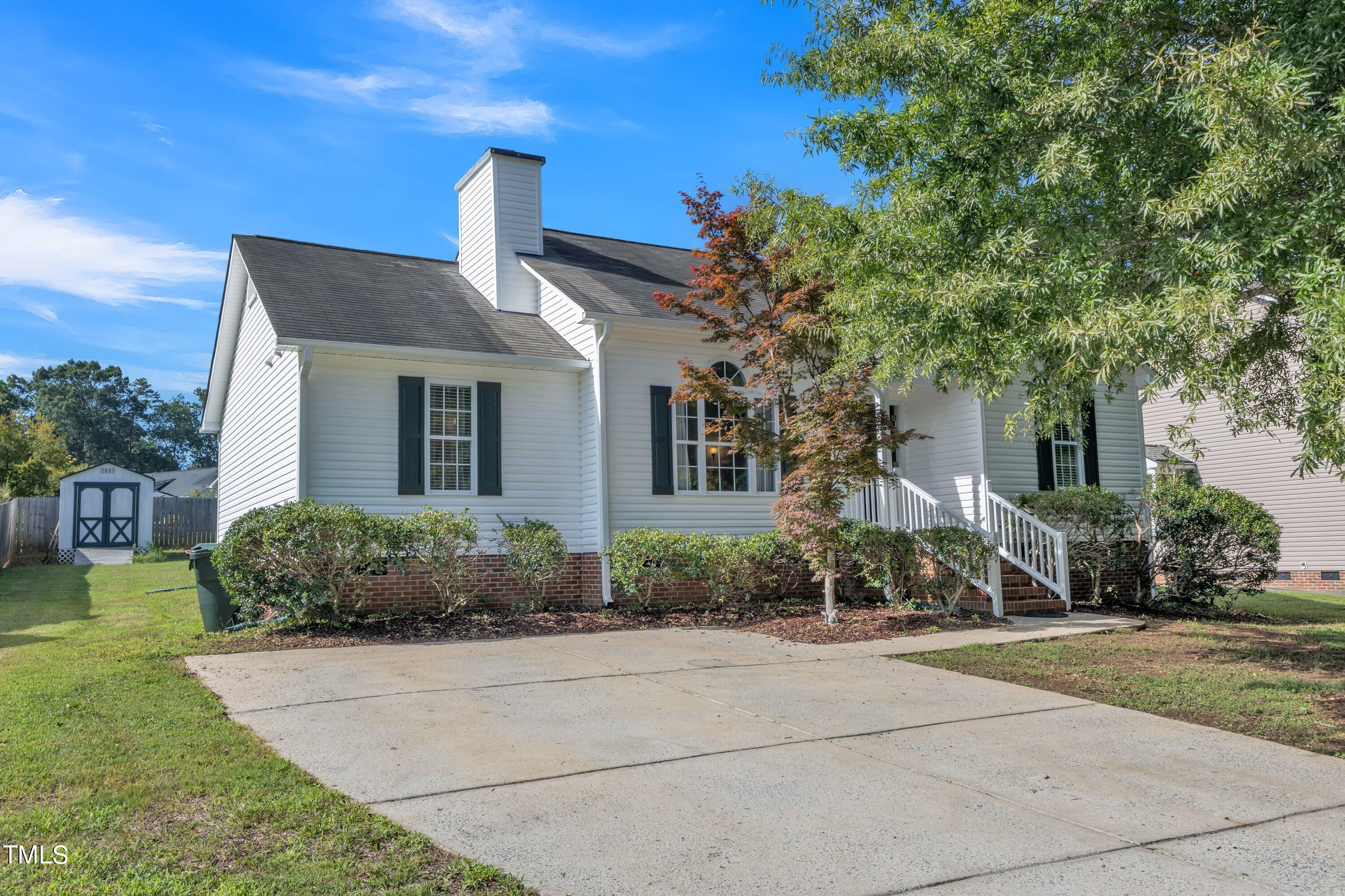124 Creek Commons Avenue