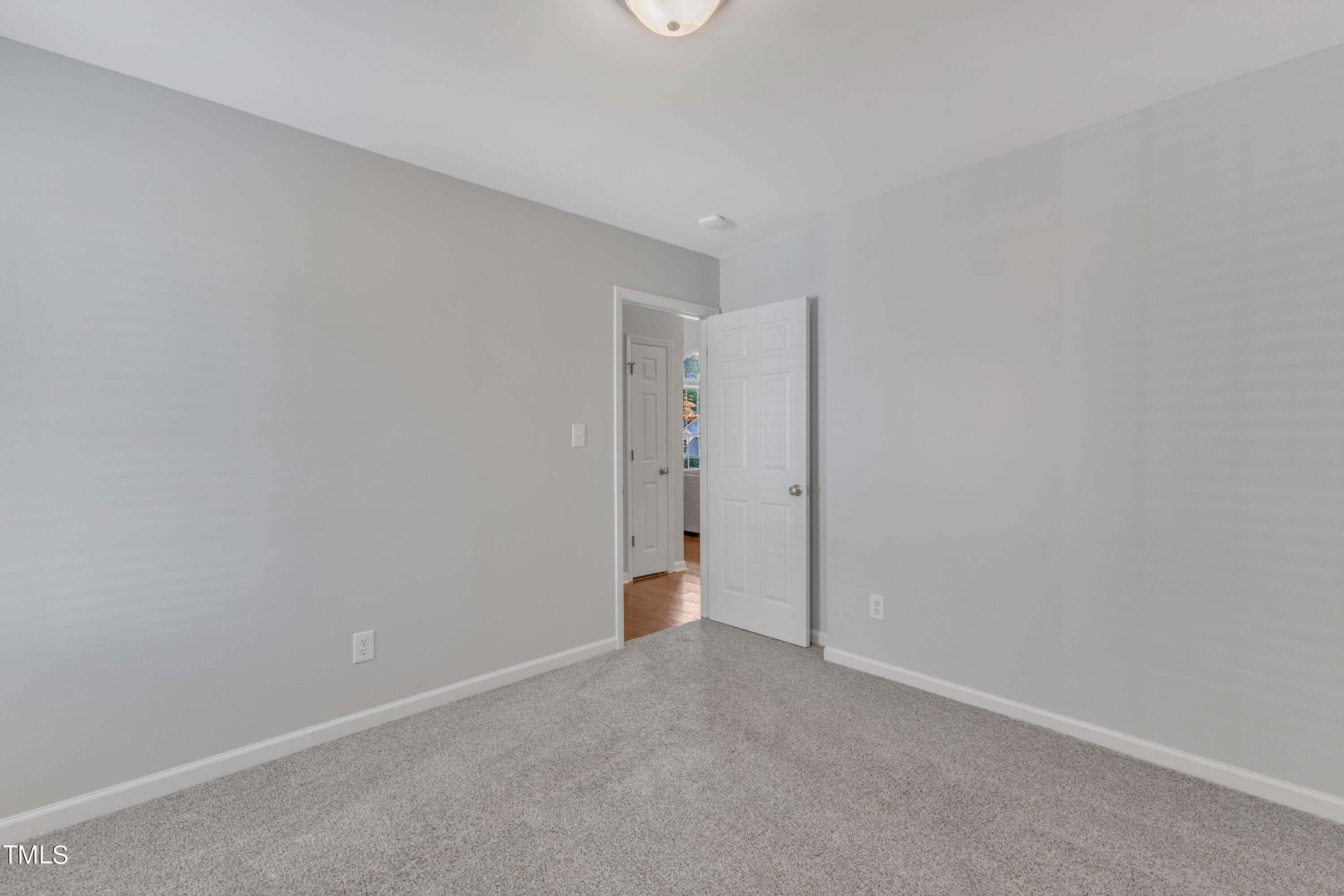124 Creek Commons Avenue