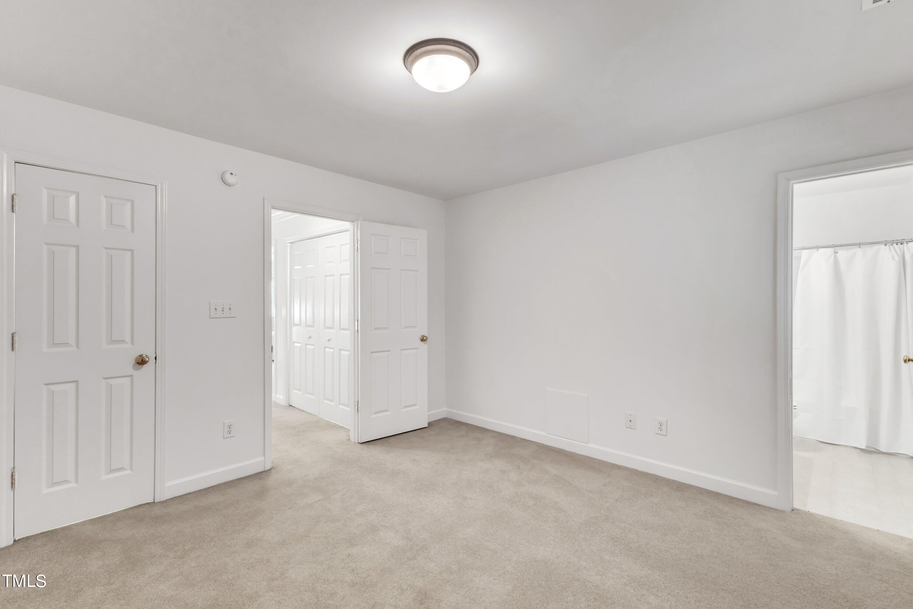 4500 Treerose Way