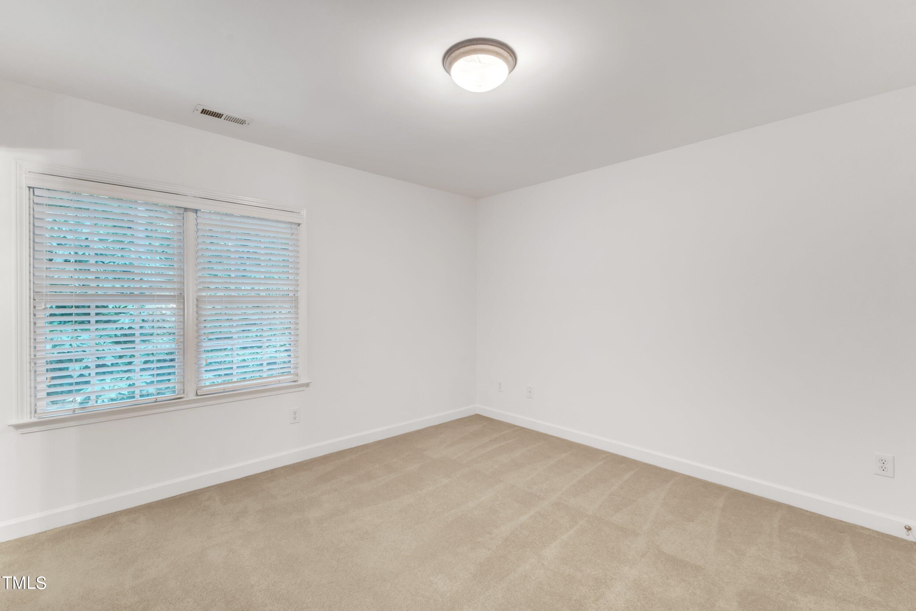 4500 Treerose Way