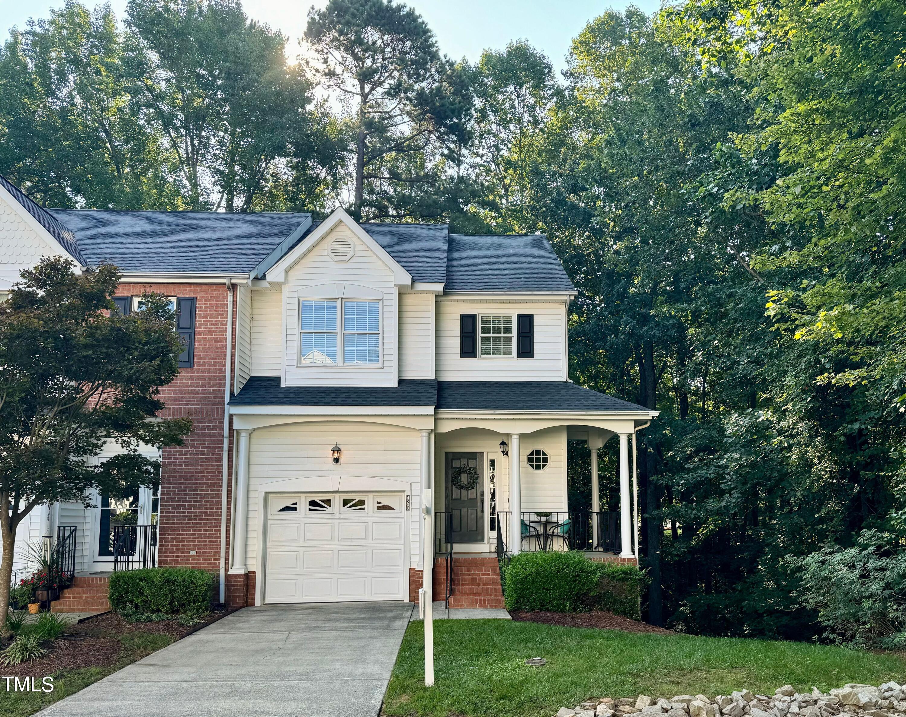 4500 Treerose Way