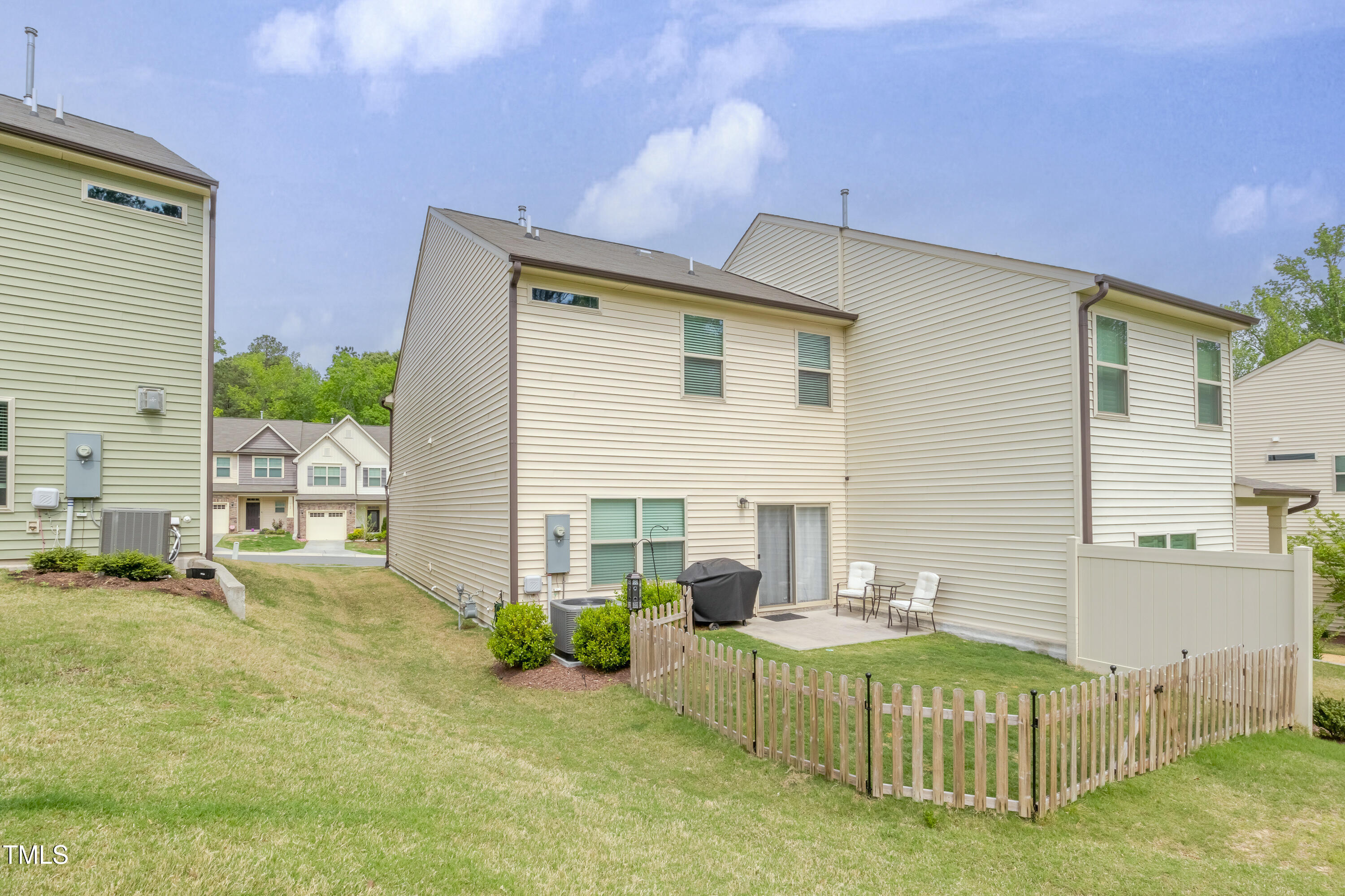 1144 Searstone Court