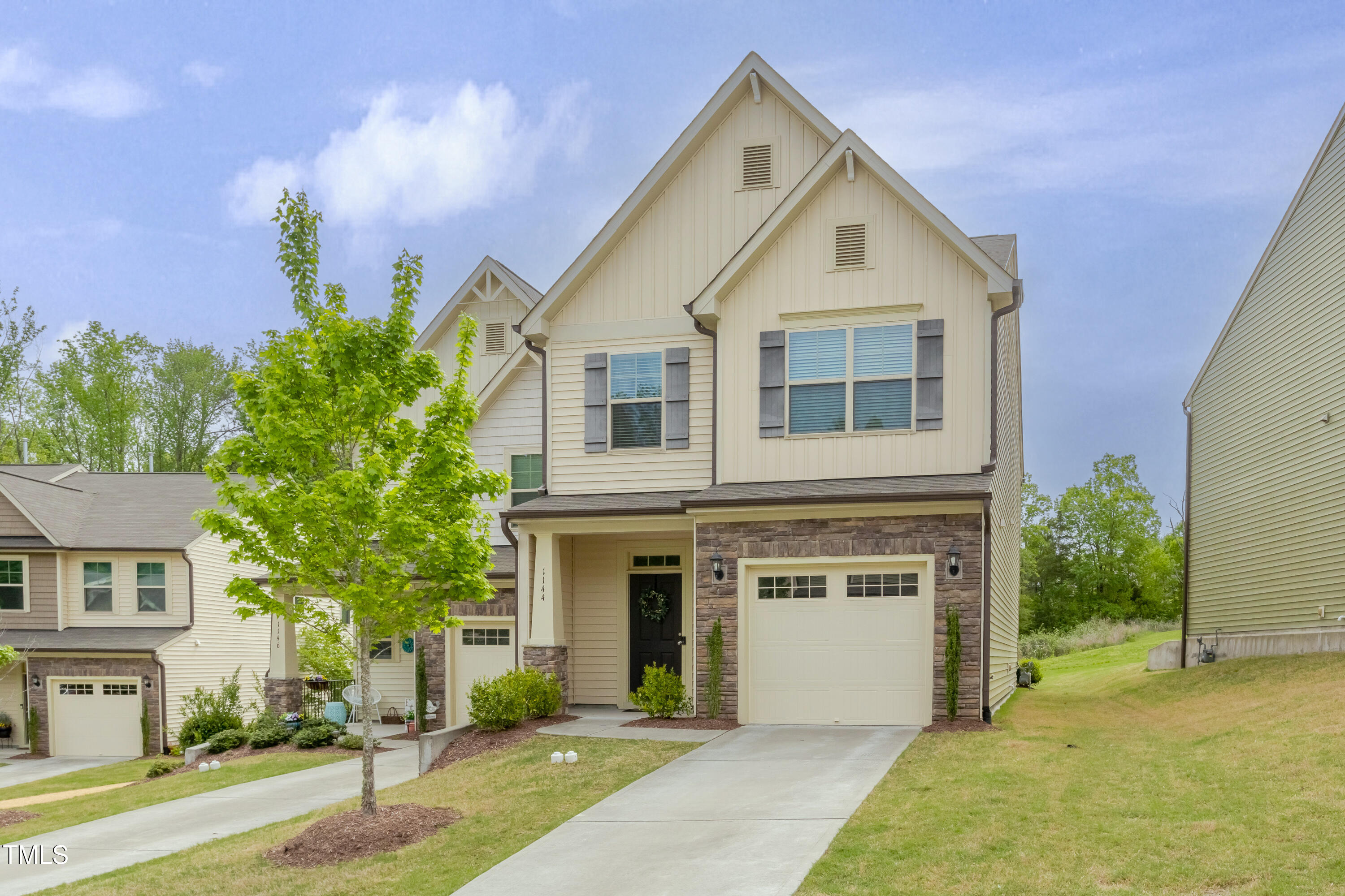 1144 Searstone Court