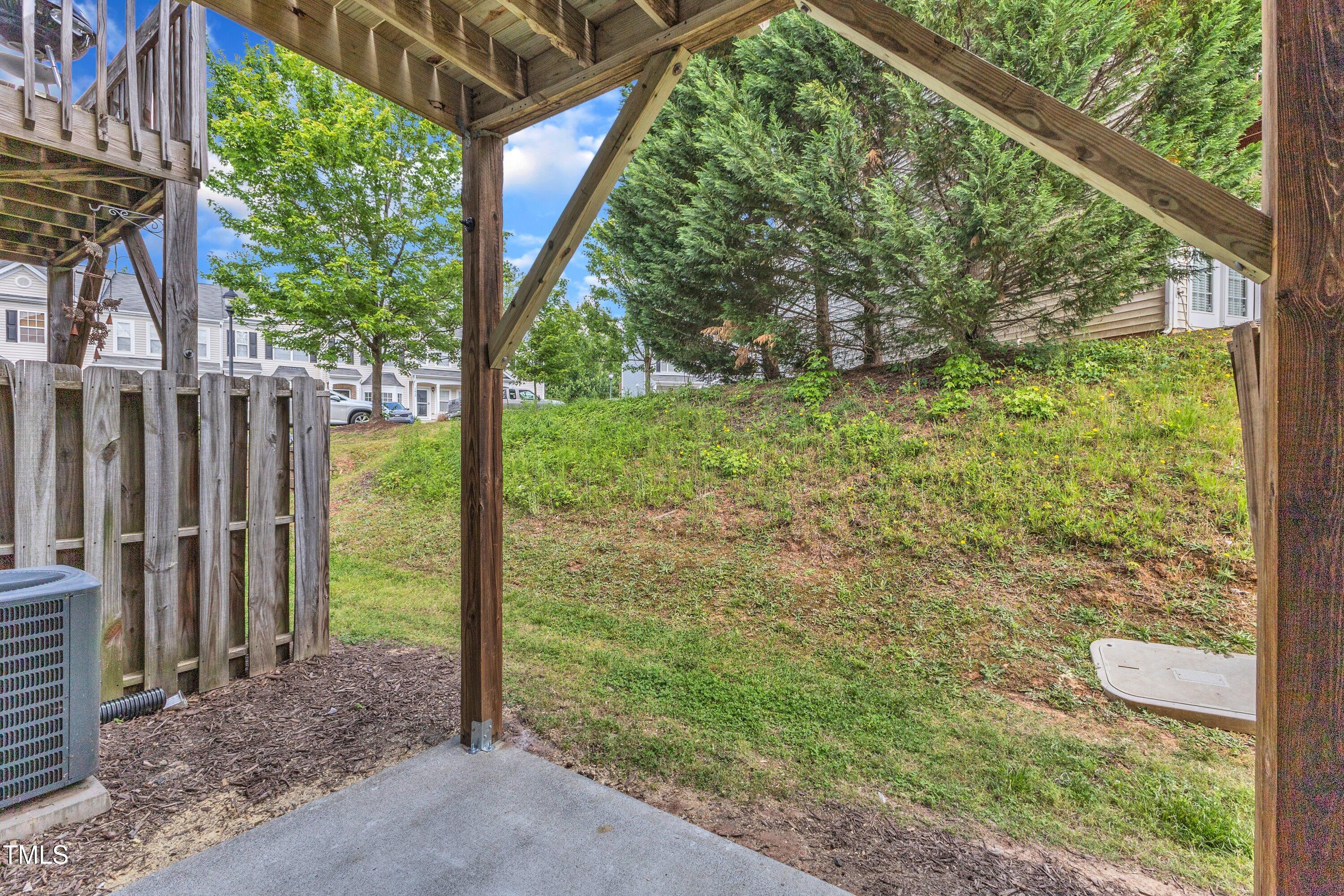 2705 Wyntercrest Lane