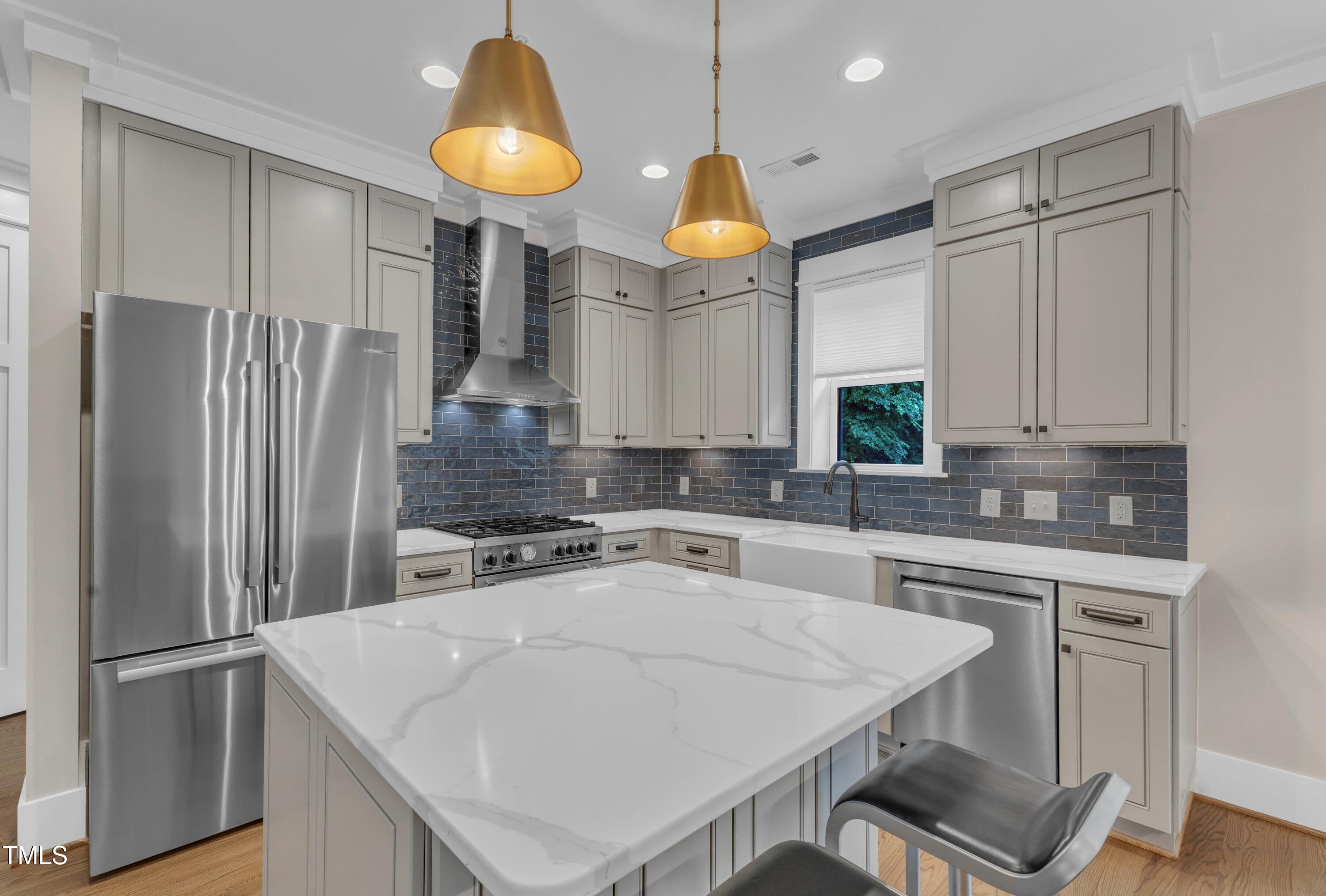 511 Hamilton Cottage Way