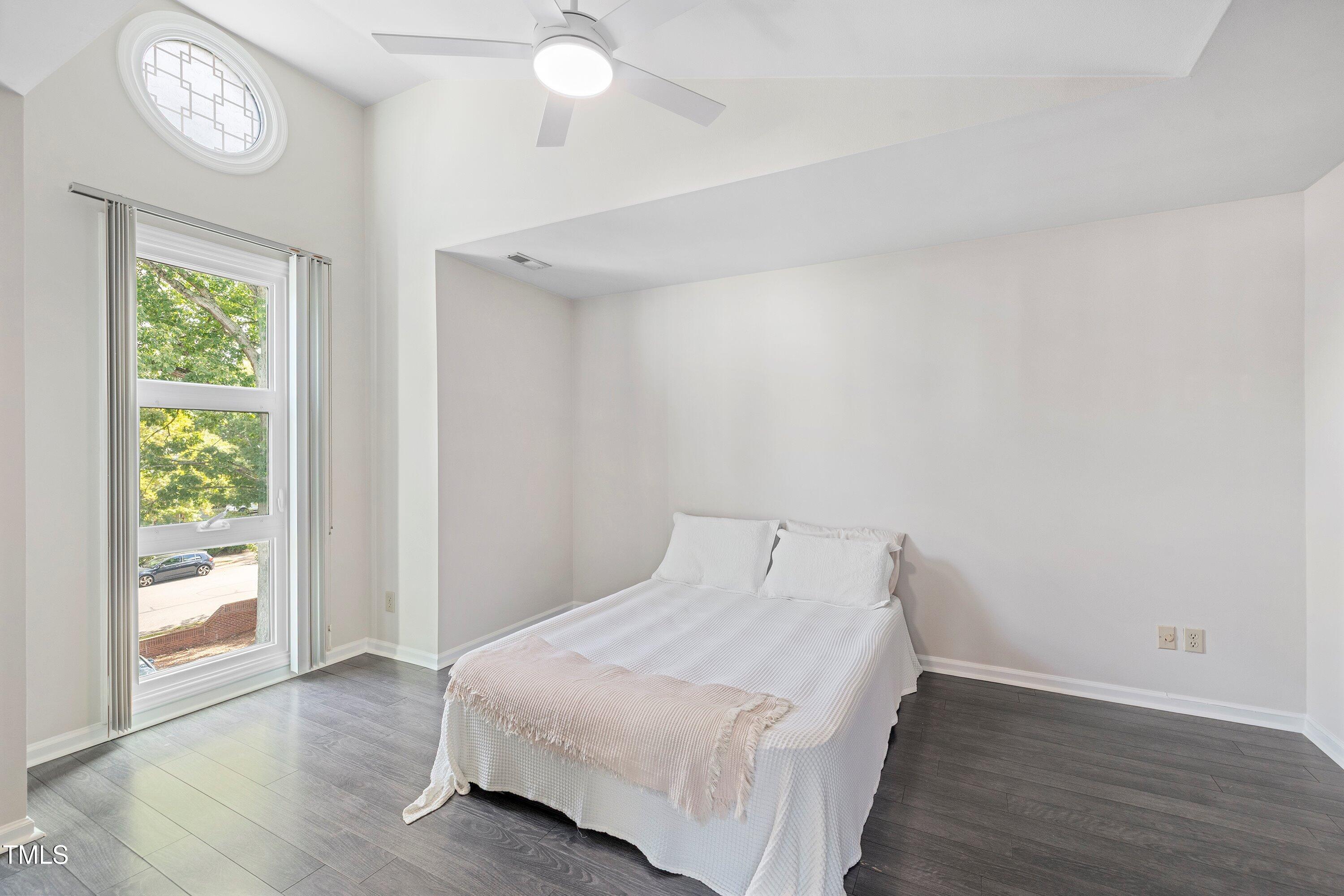 1001 Brighthurst Drive # 306