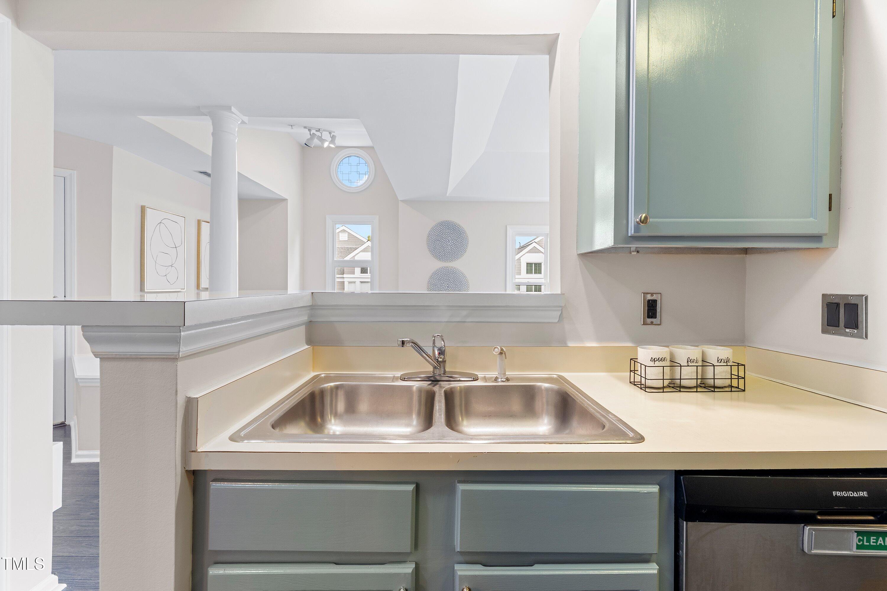 1001 Brighthurst Drive # 306