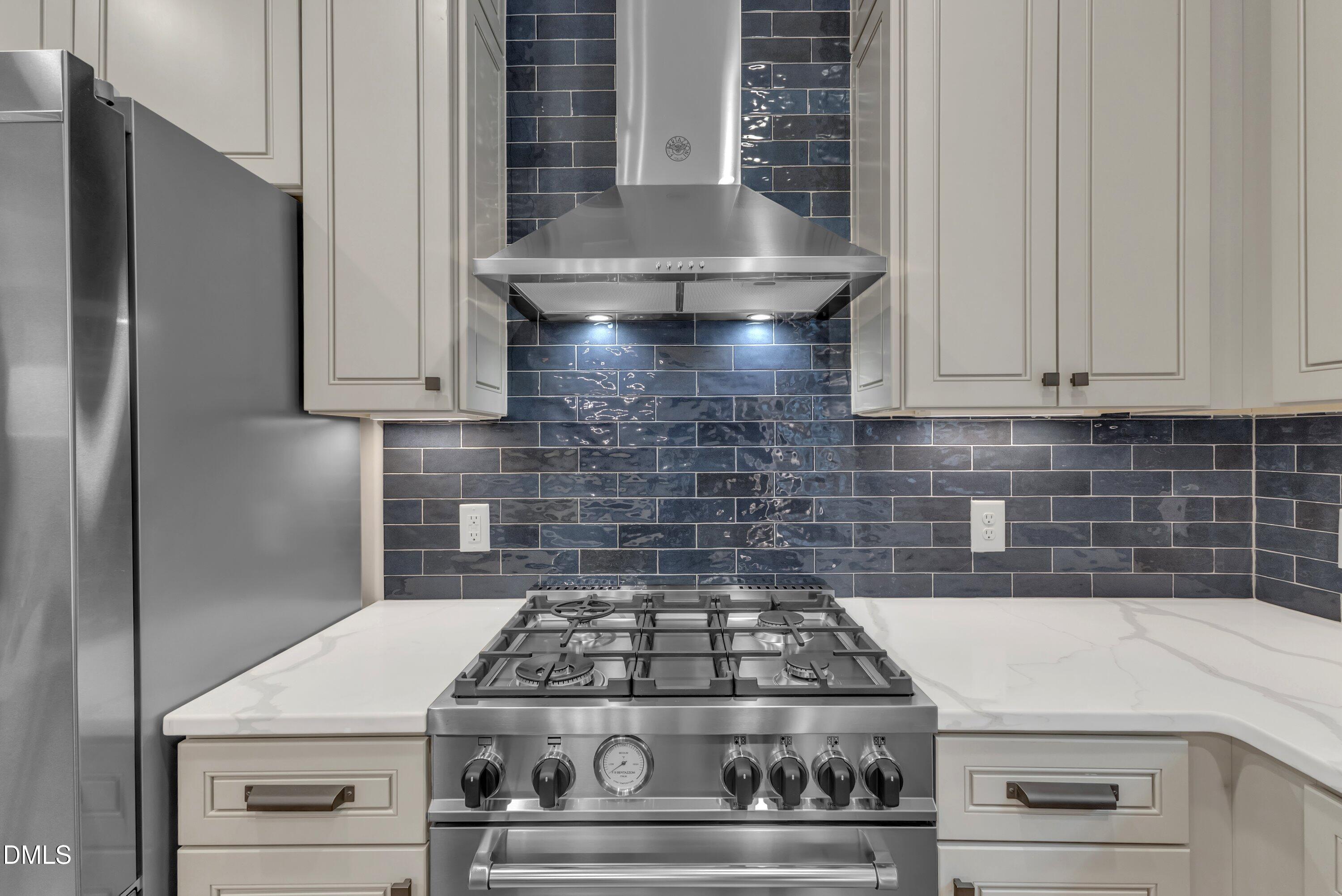 511 Hamilton Cottage Way, Raleigh