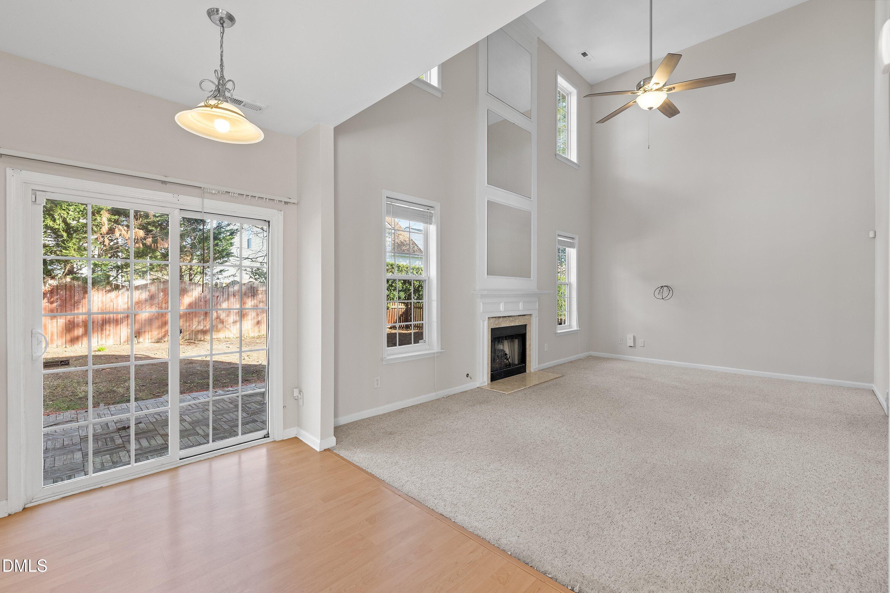 5717 Keowee Way
