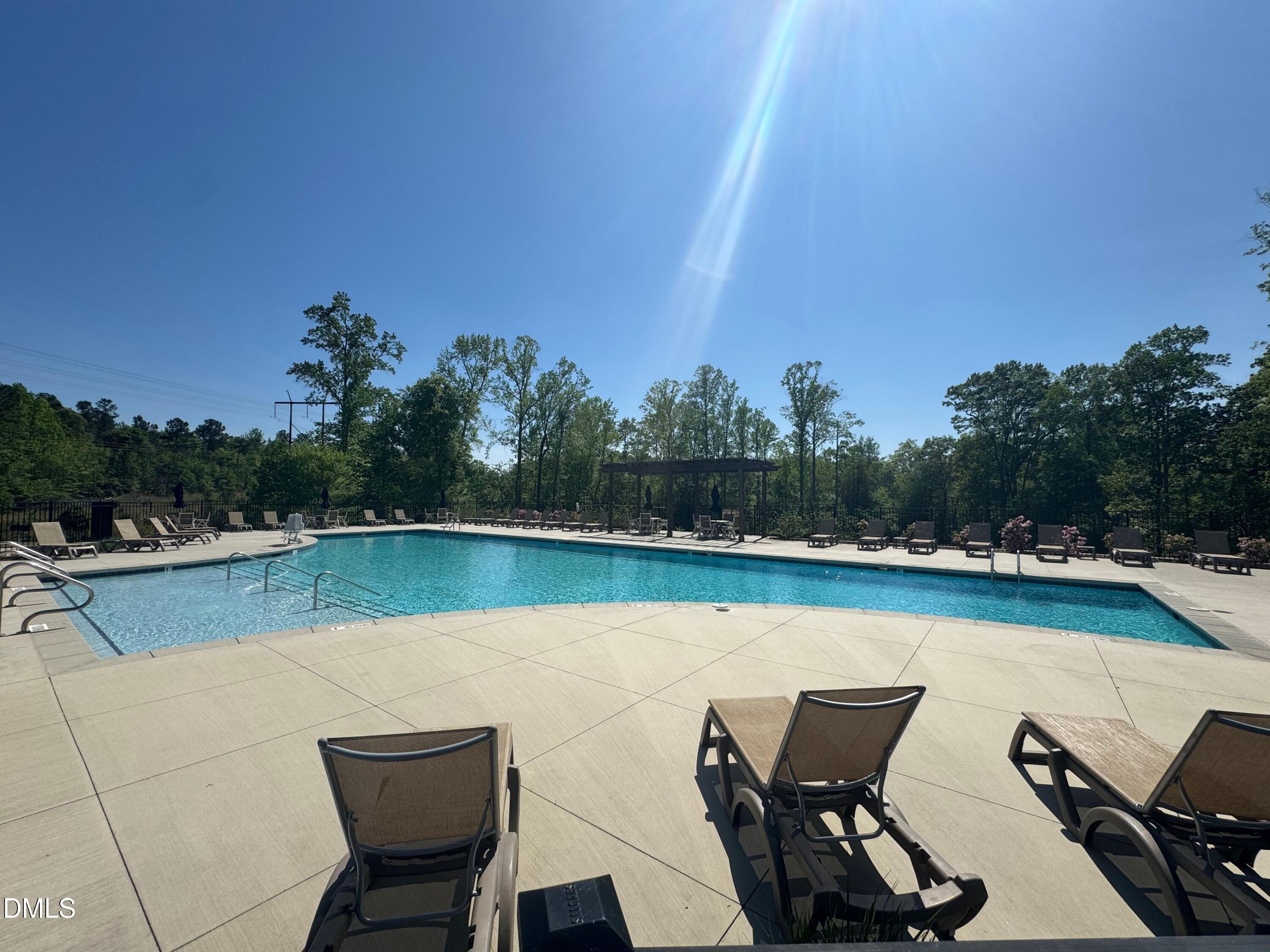 171 Tumbling Rock Way