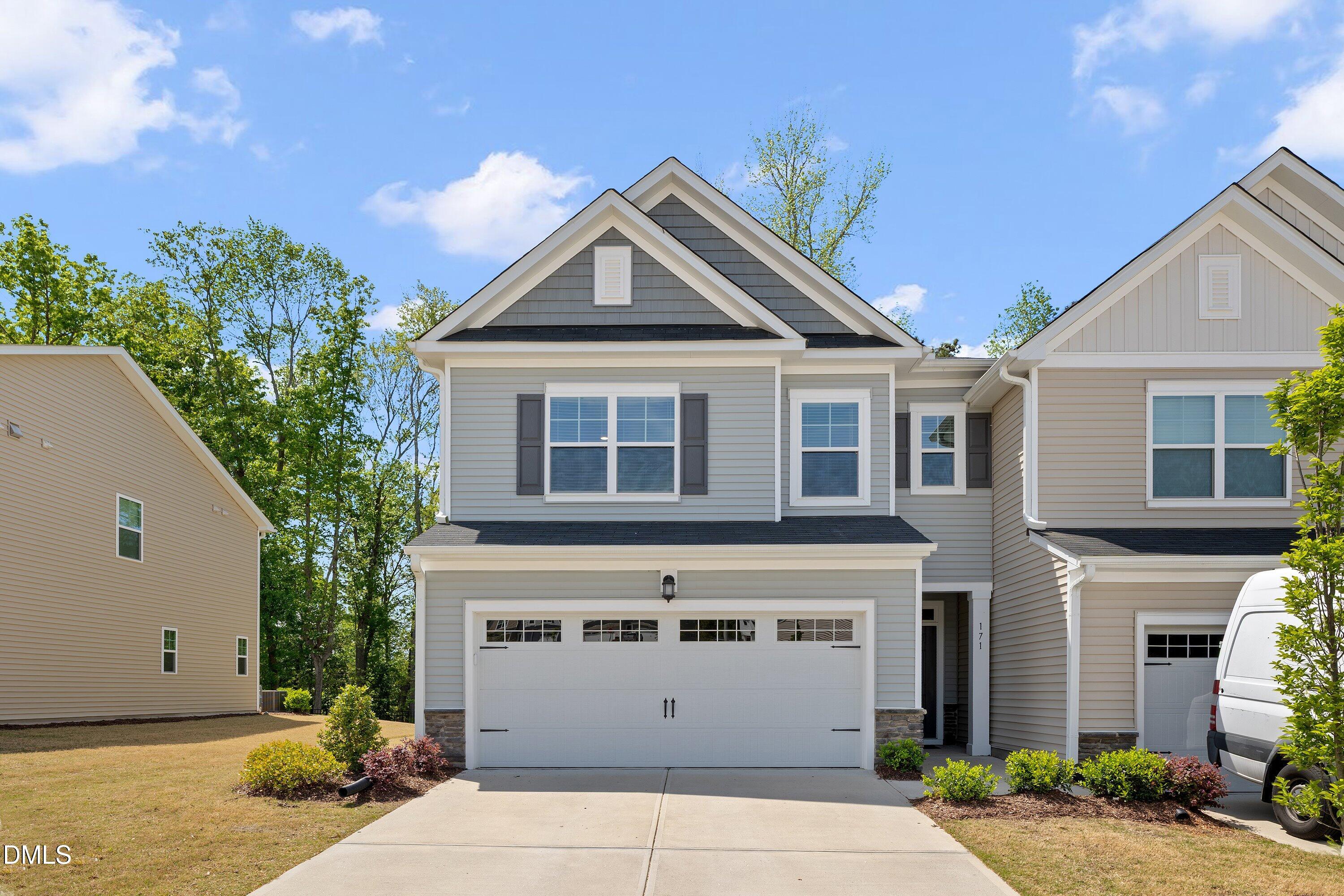 171 Tumbling Rock Way