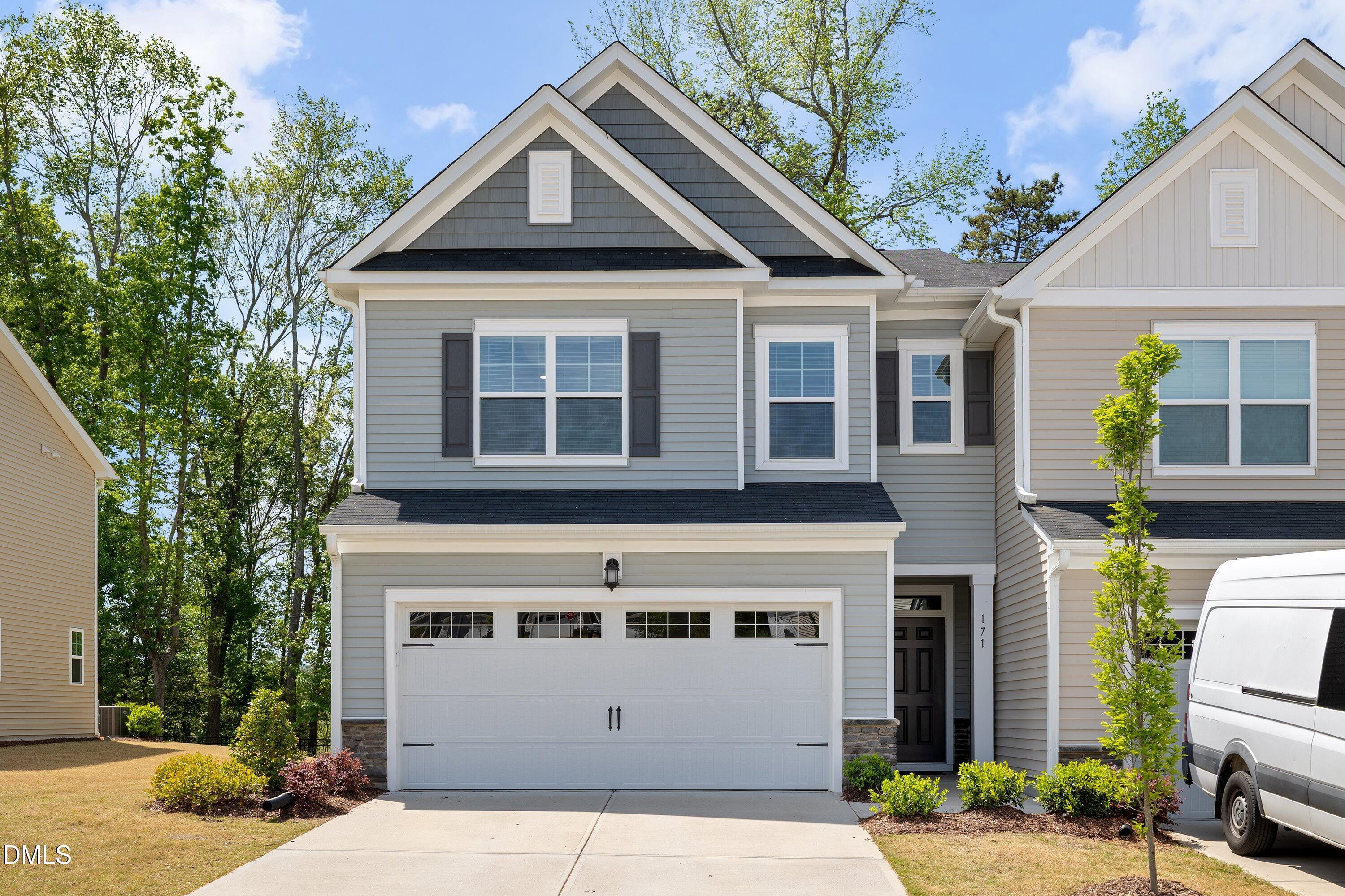171 Tumbling Rock Way