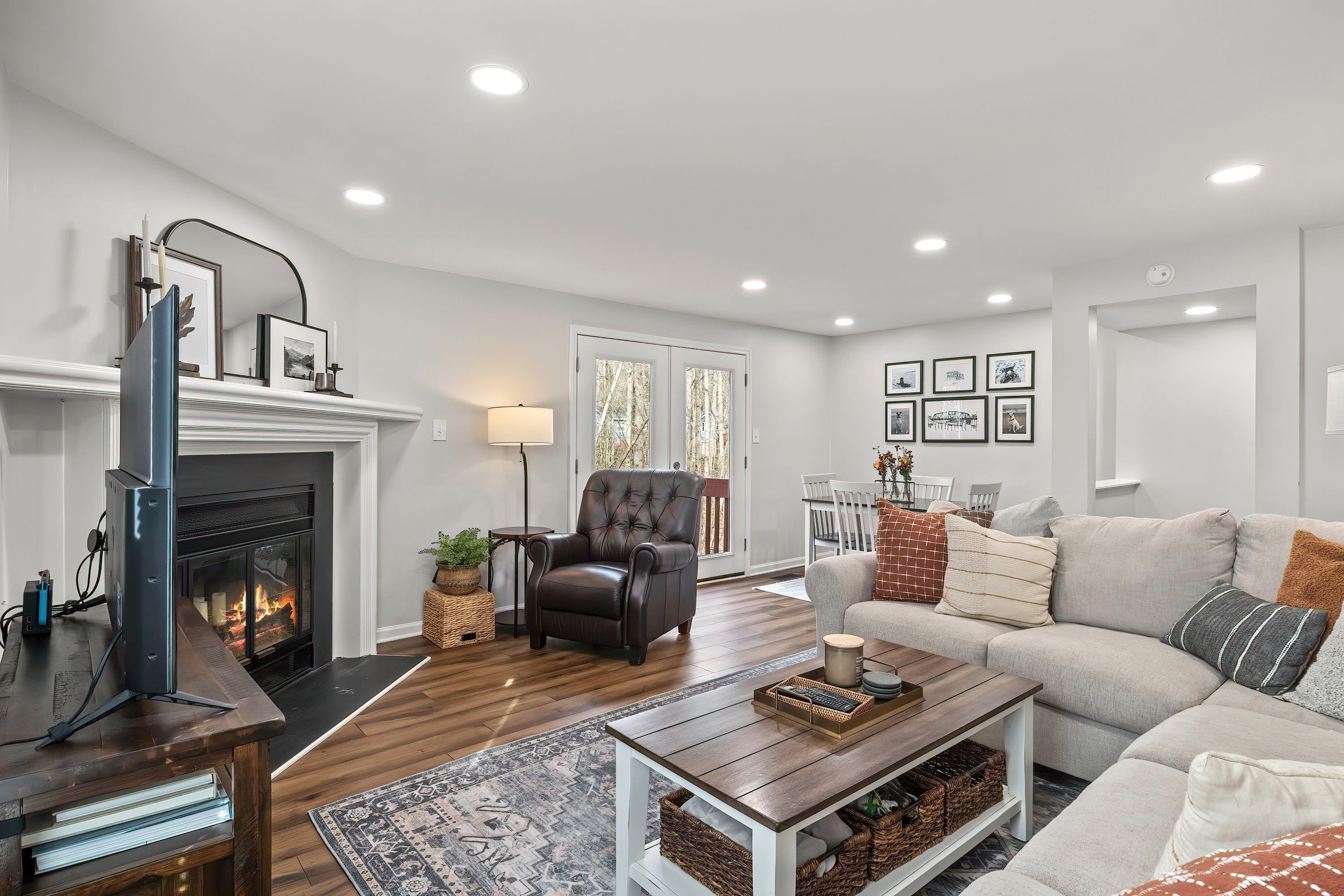 7286 Shellburne Drive