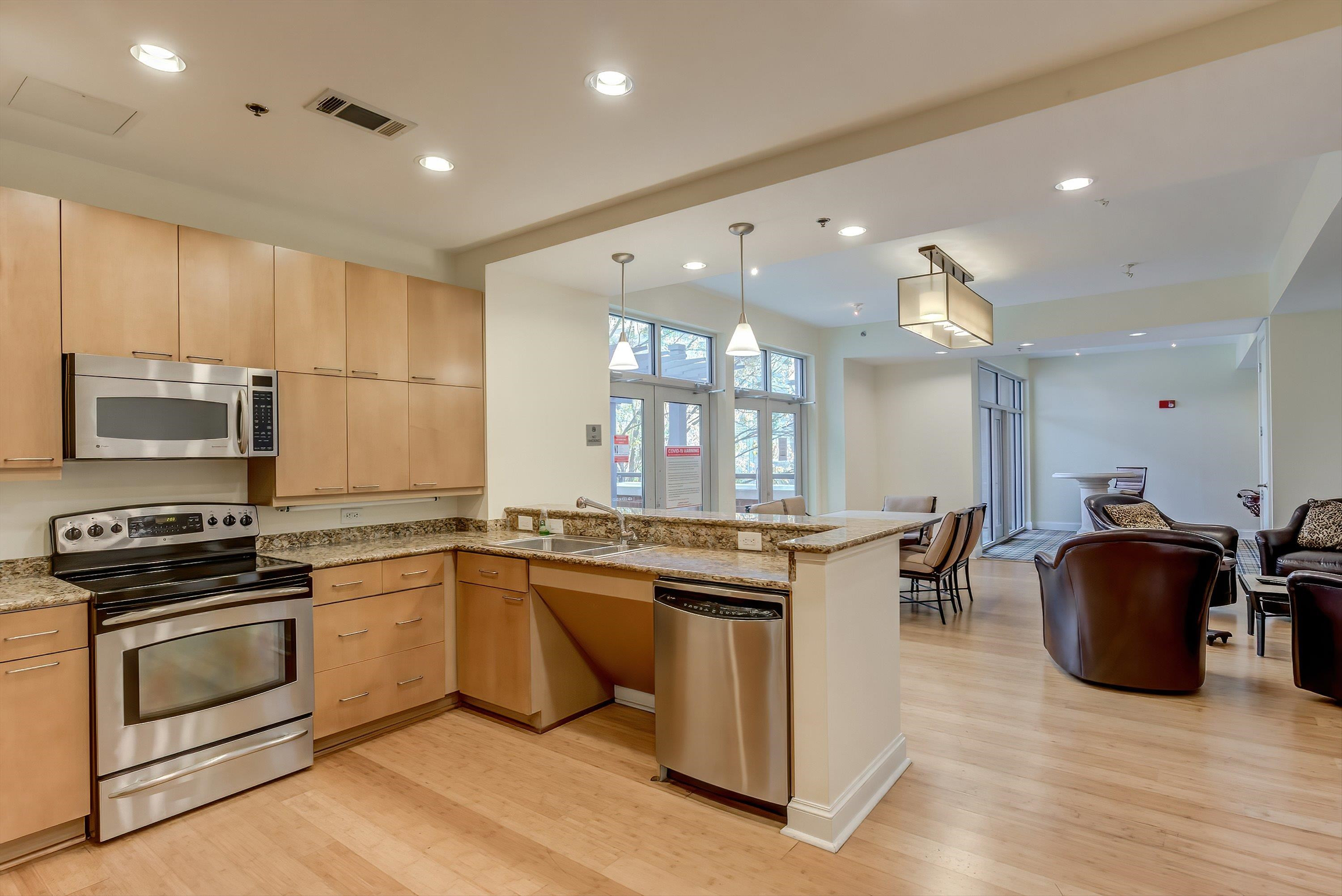 618 N Boylan Avenue # 928