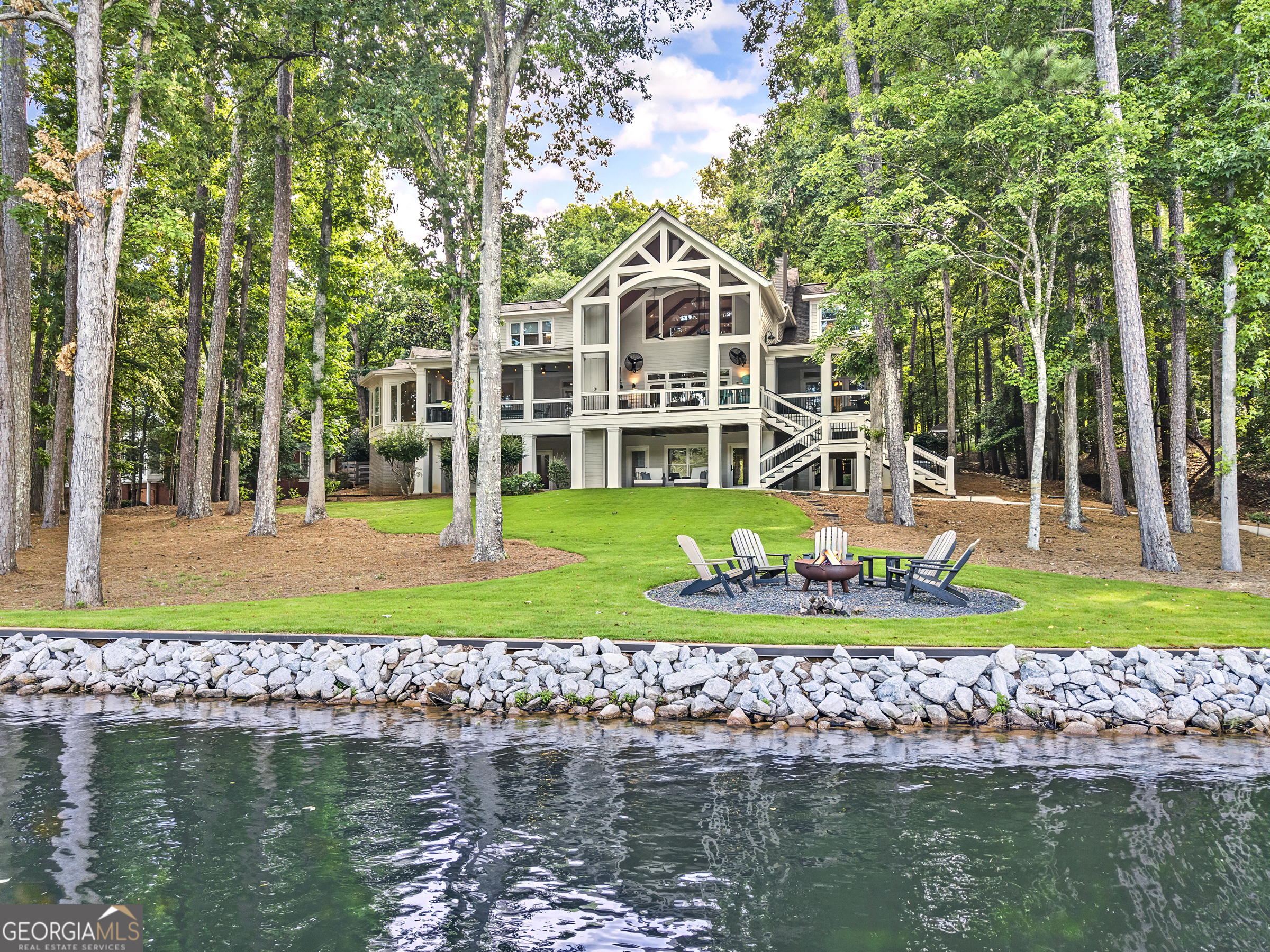 1030 Scott Loop