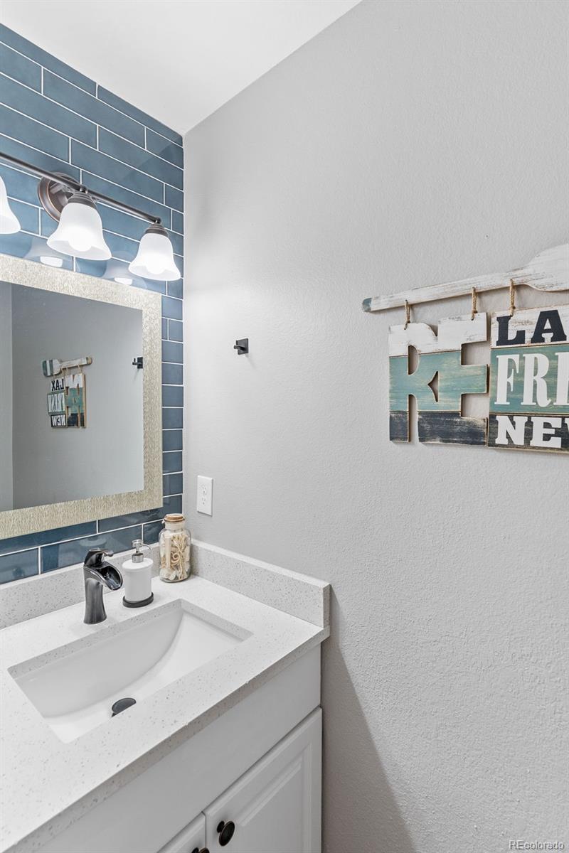 11882 E Kepner Drive