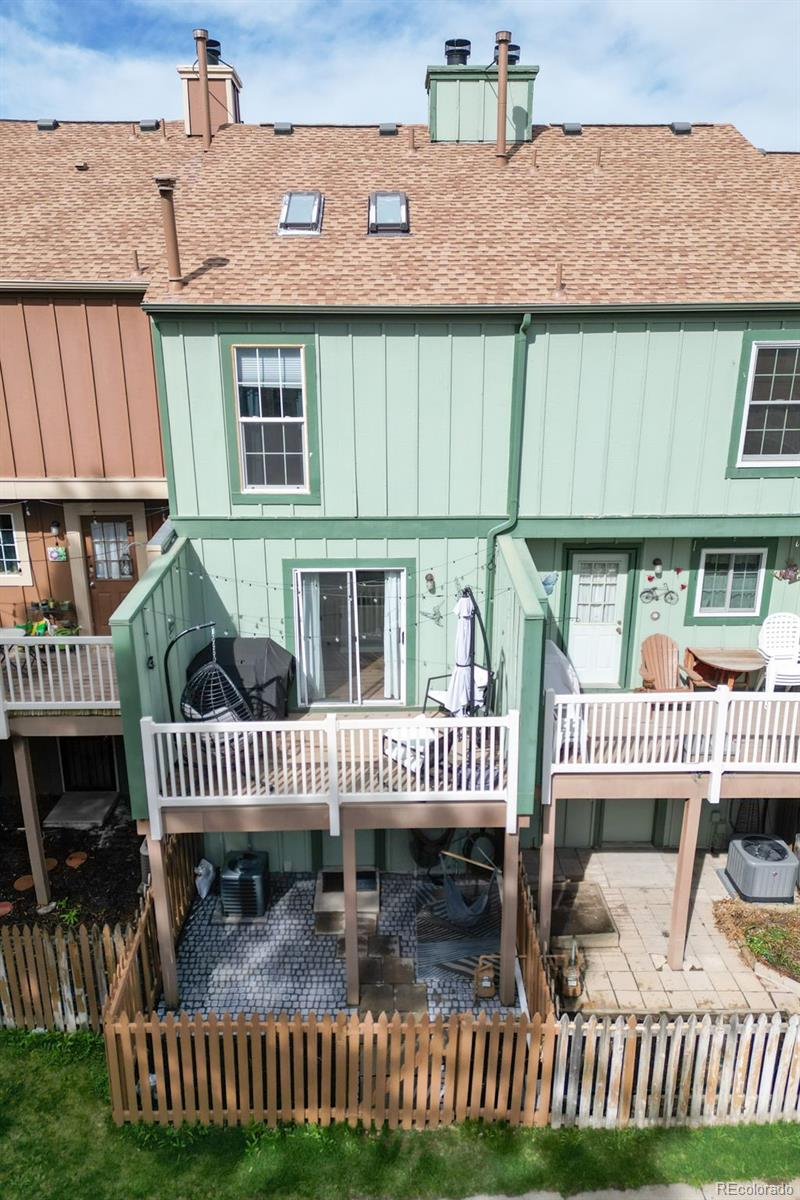 11882 E Kepner Drive