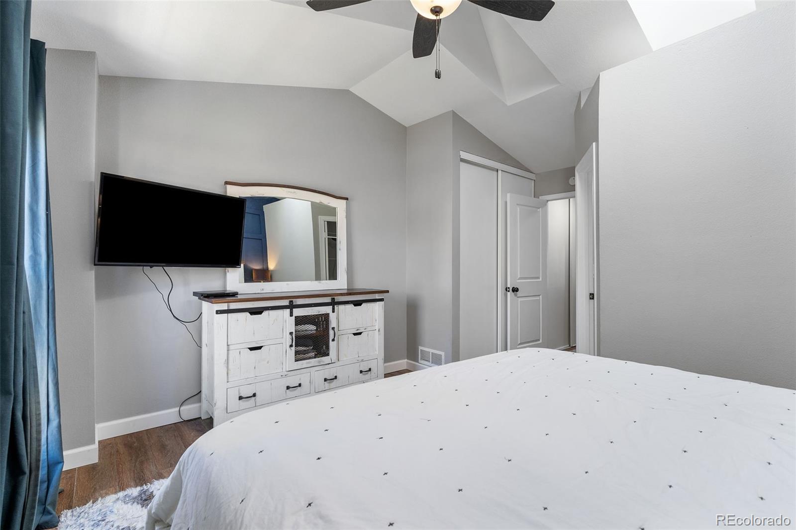 11882 E Kepner Drive