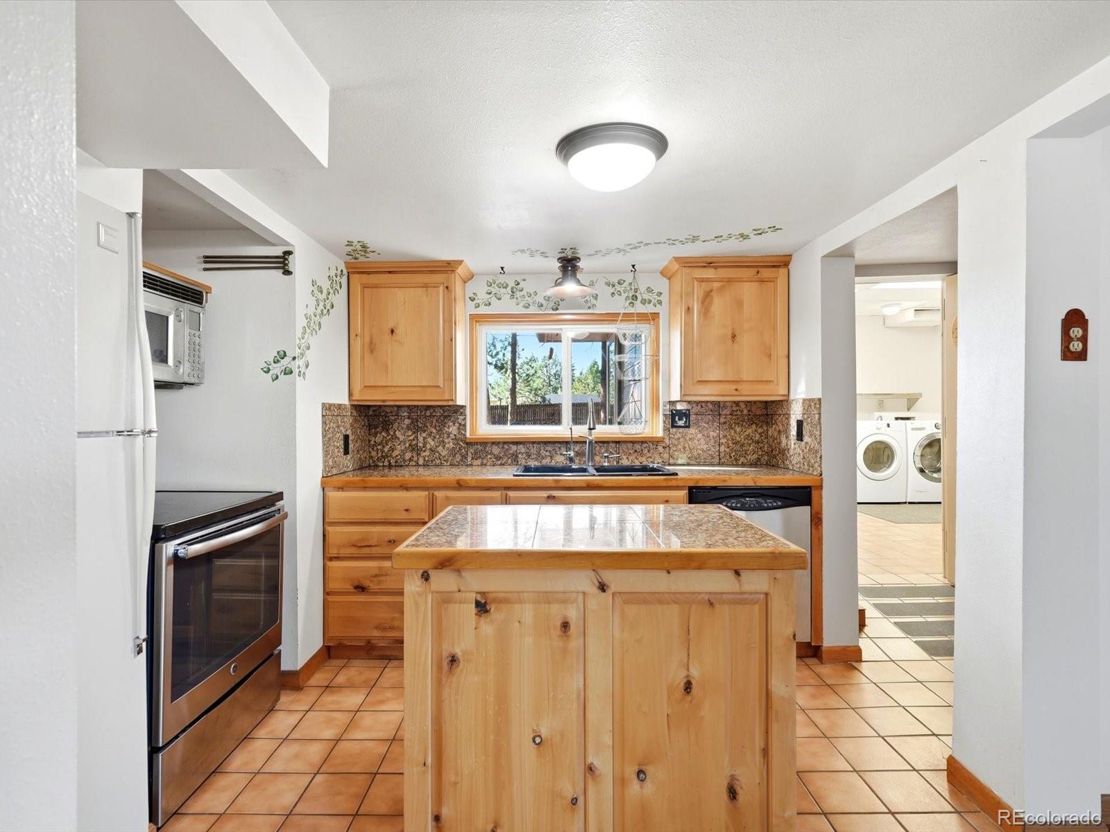30402 Hilltop Drive