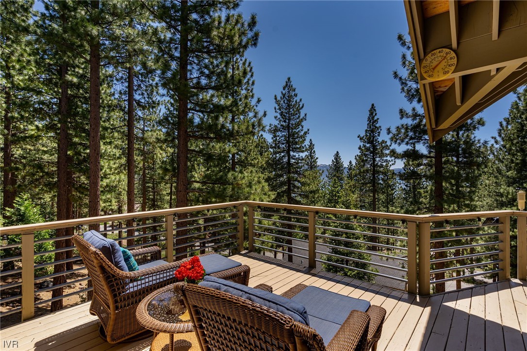 535 Knotty Pine Drive