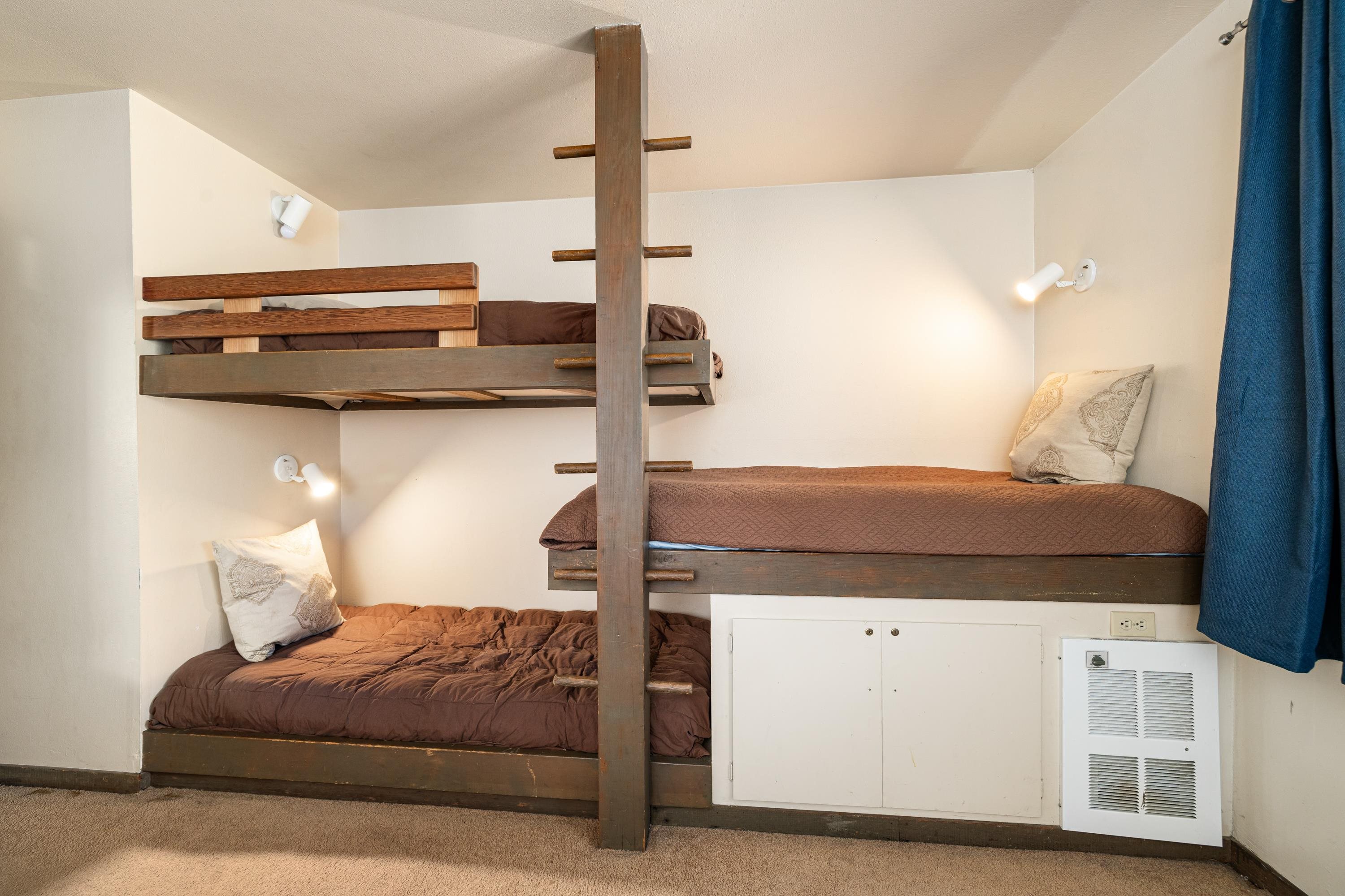 2101 Scott Peak Place Unit: 4