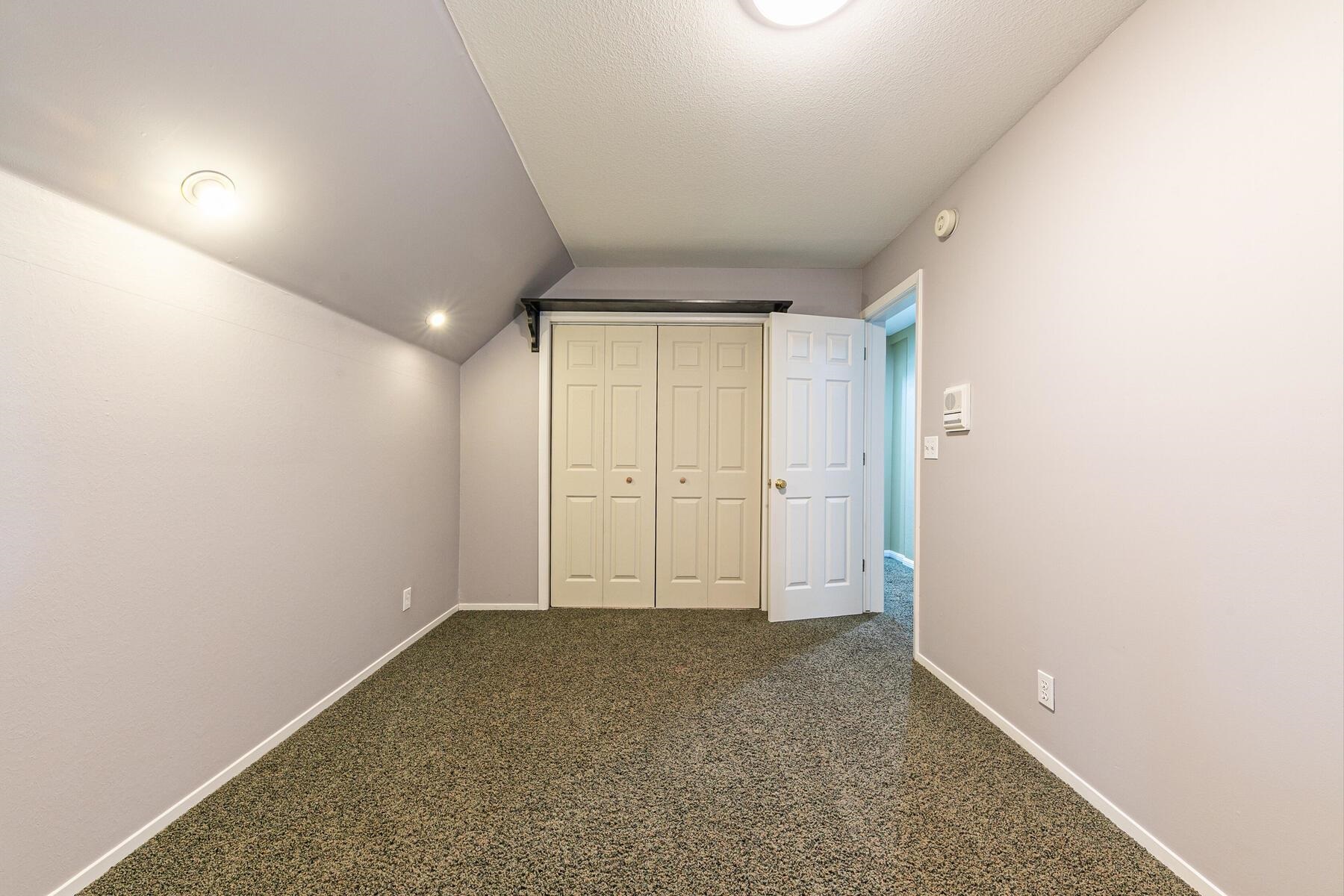 10529 Crocus Court