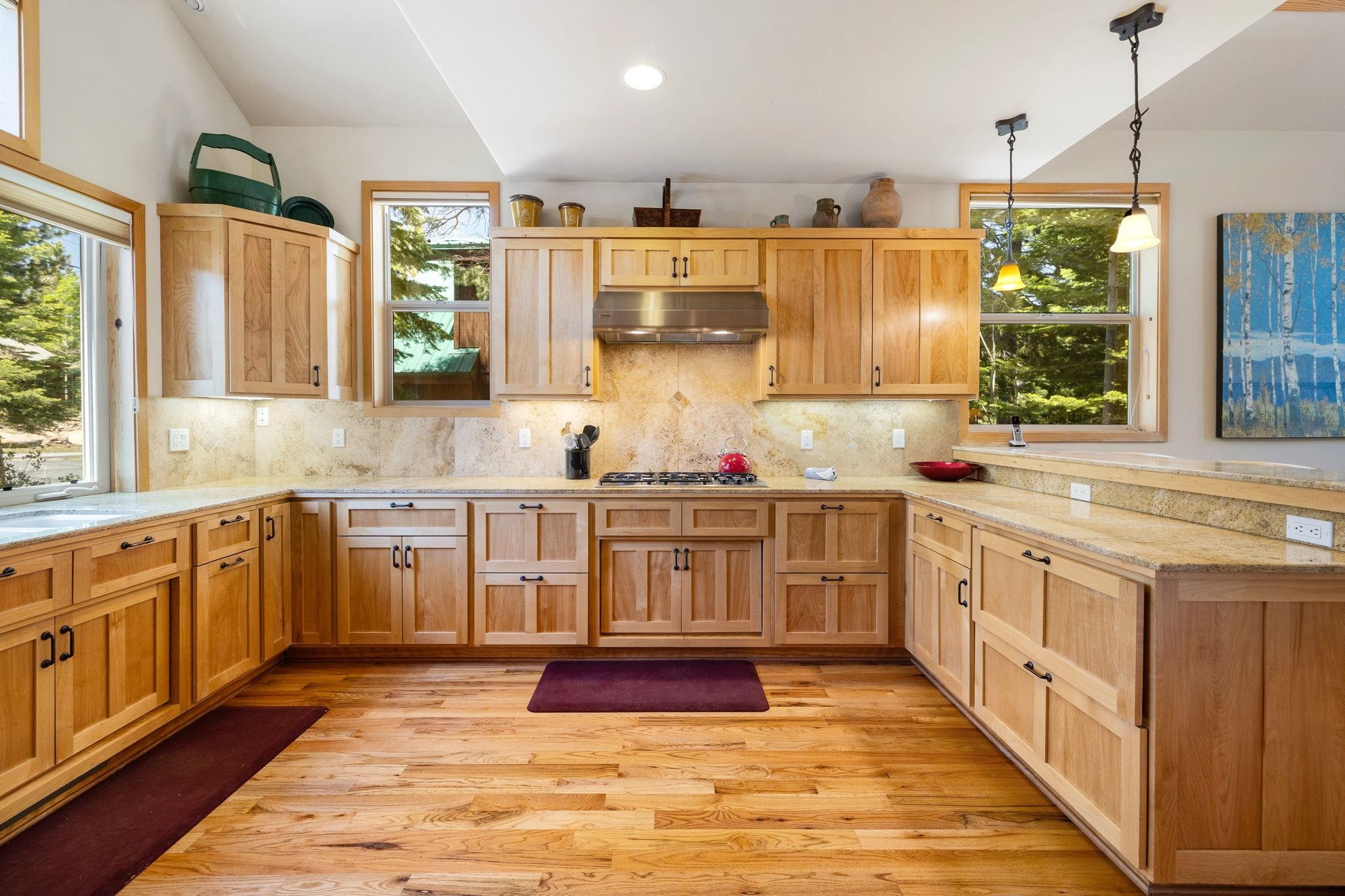 13332 Solvang Way