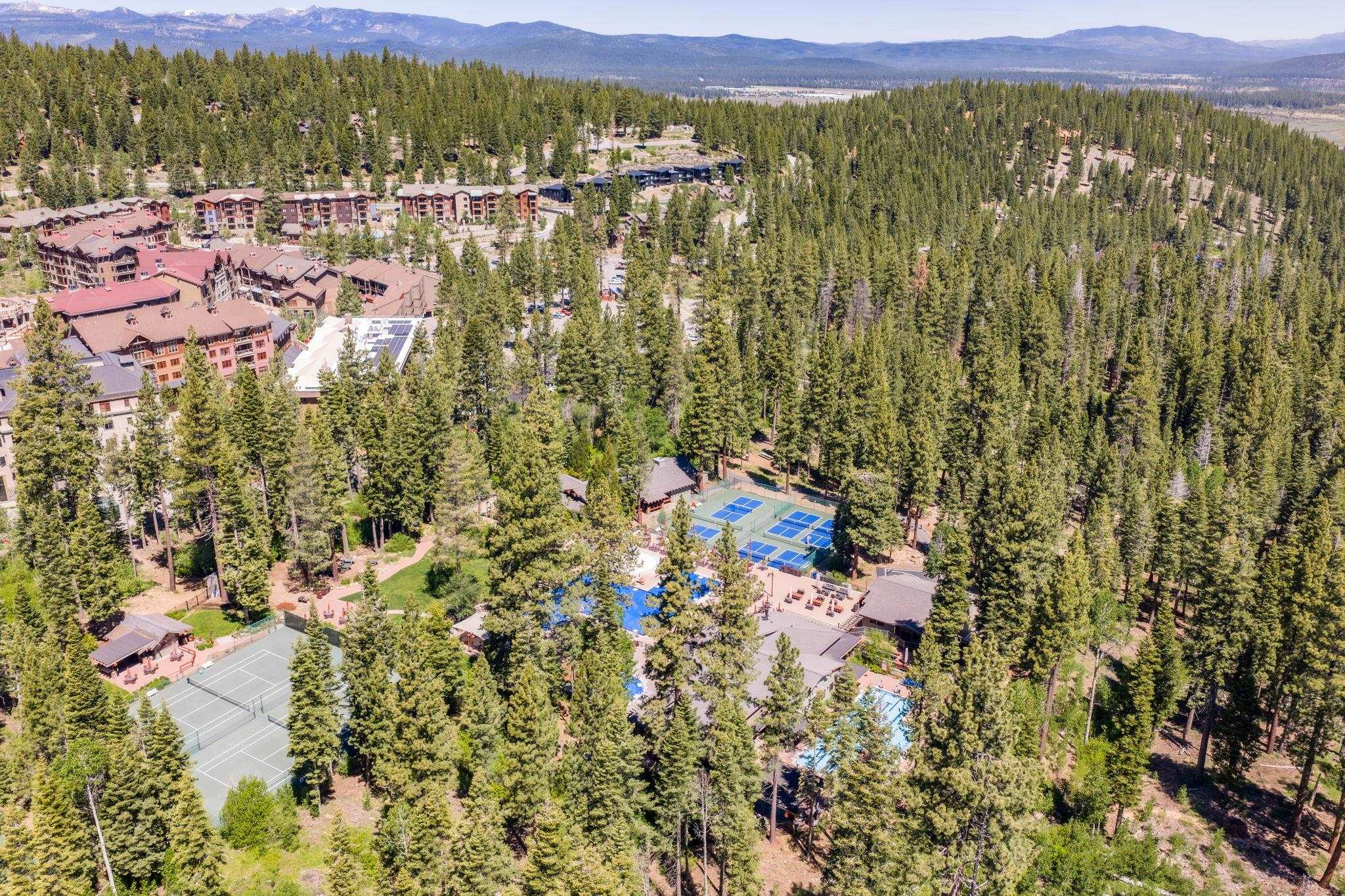 3147 Aspen Grove