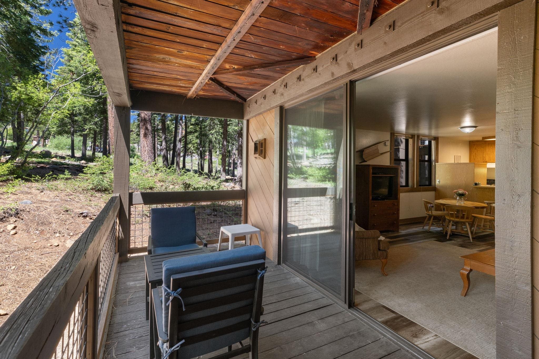 3147 Aspen Grove