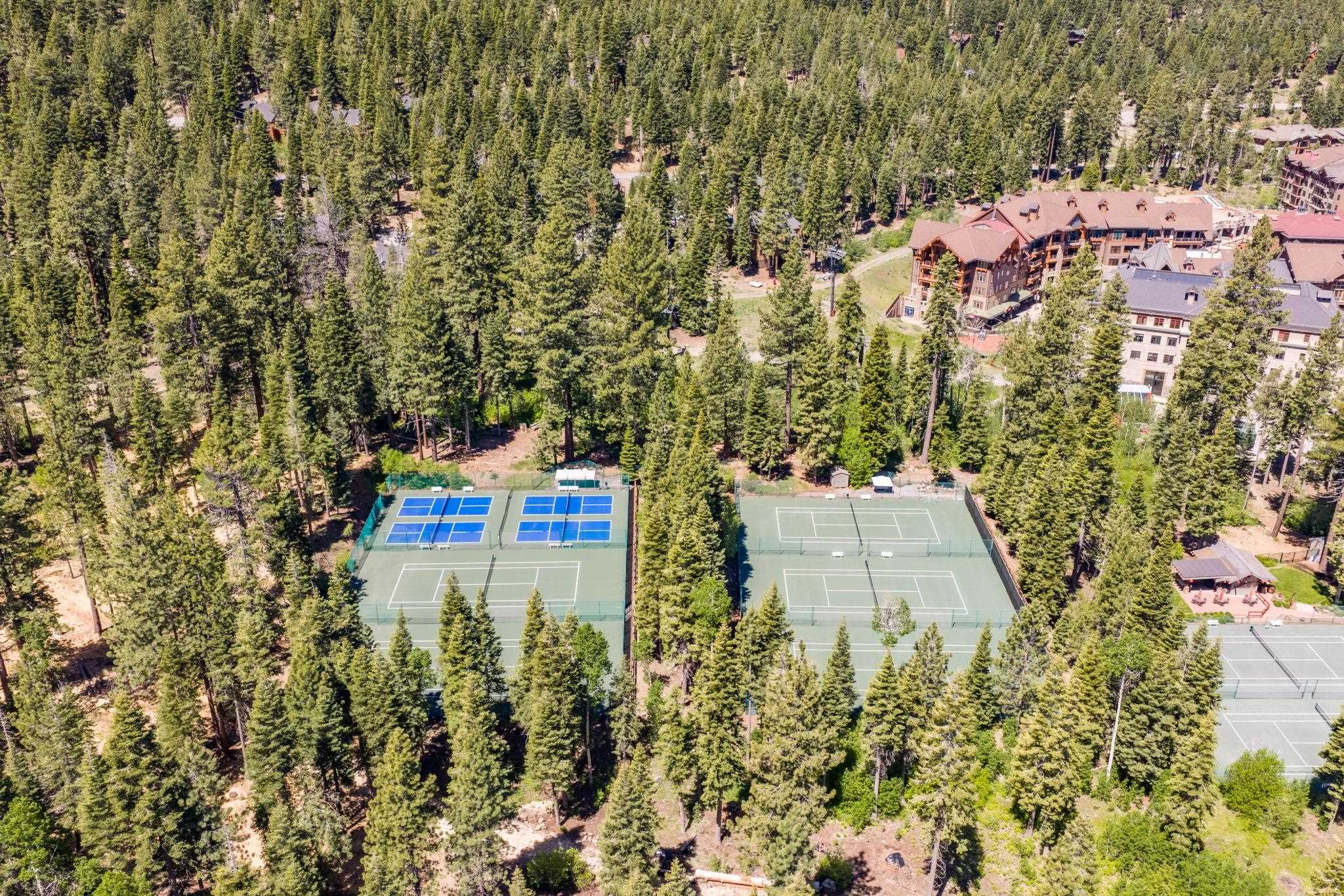 3147 Aspen Grove