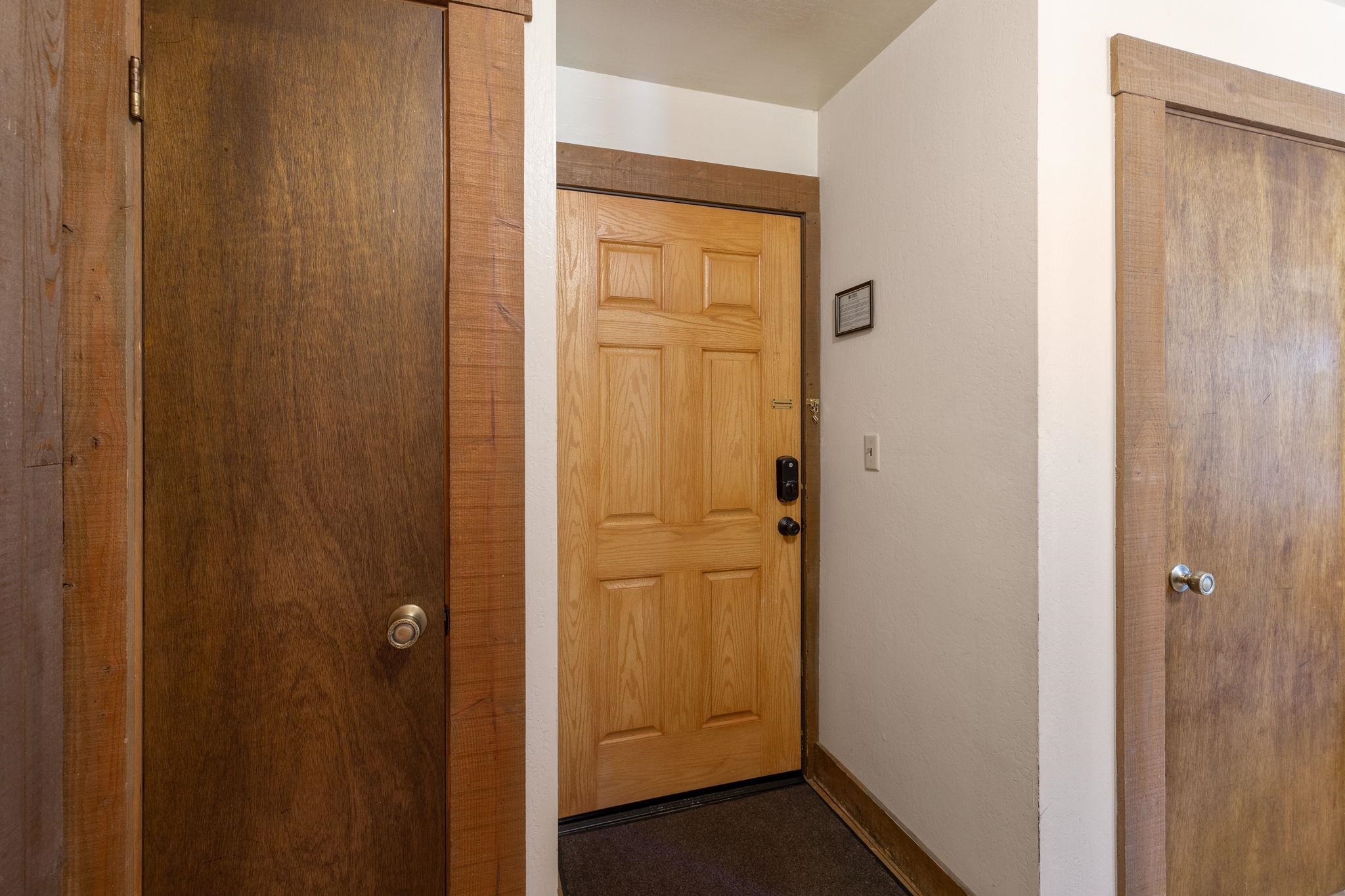 3147 Aspen Grove