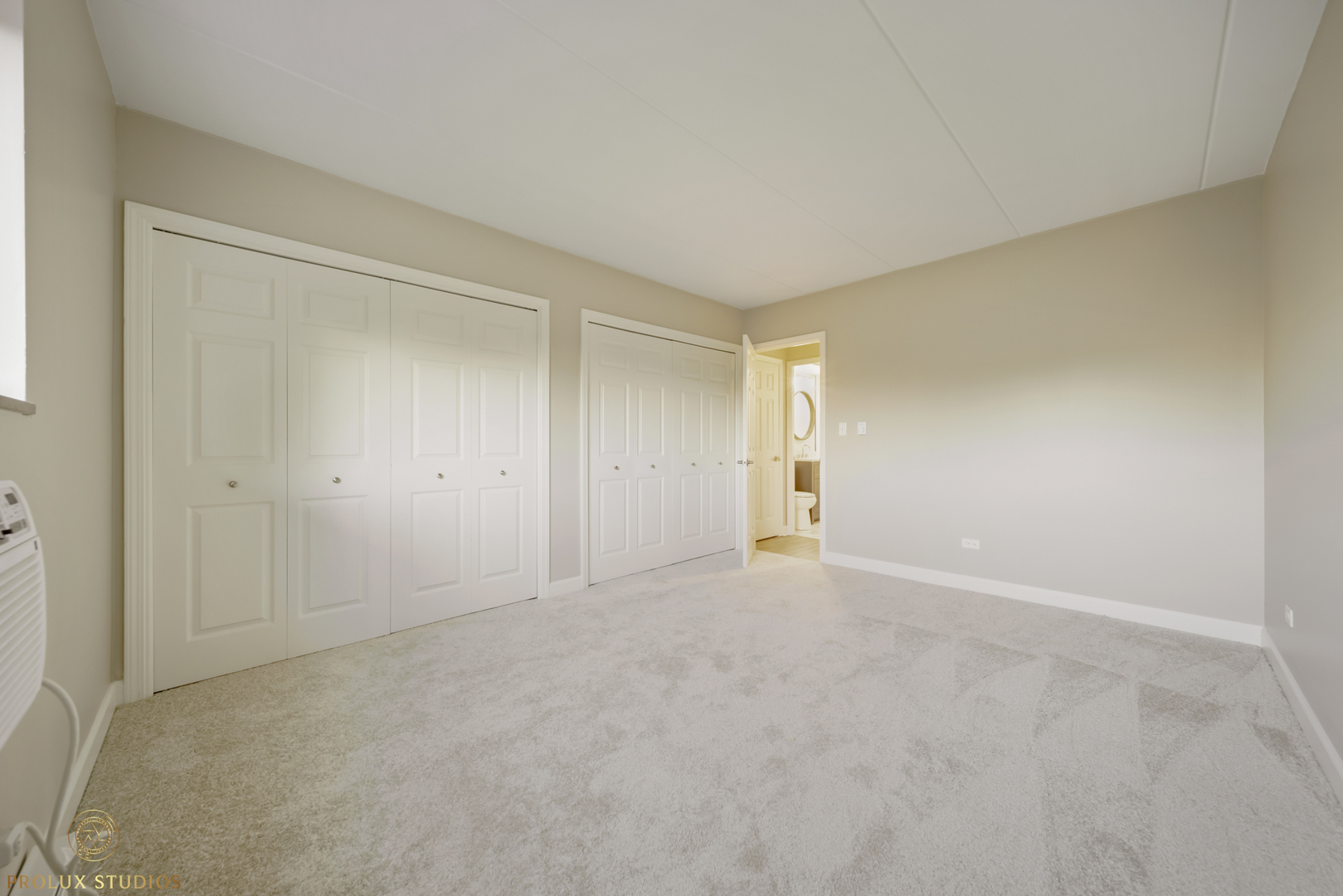 300 Circle Avenue Unit: 3E