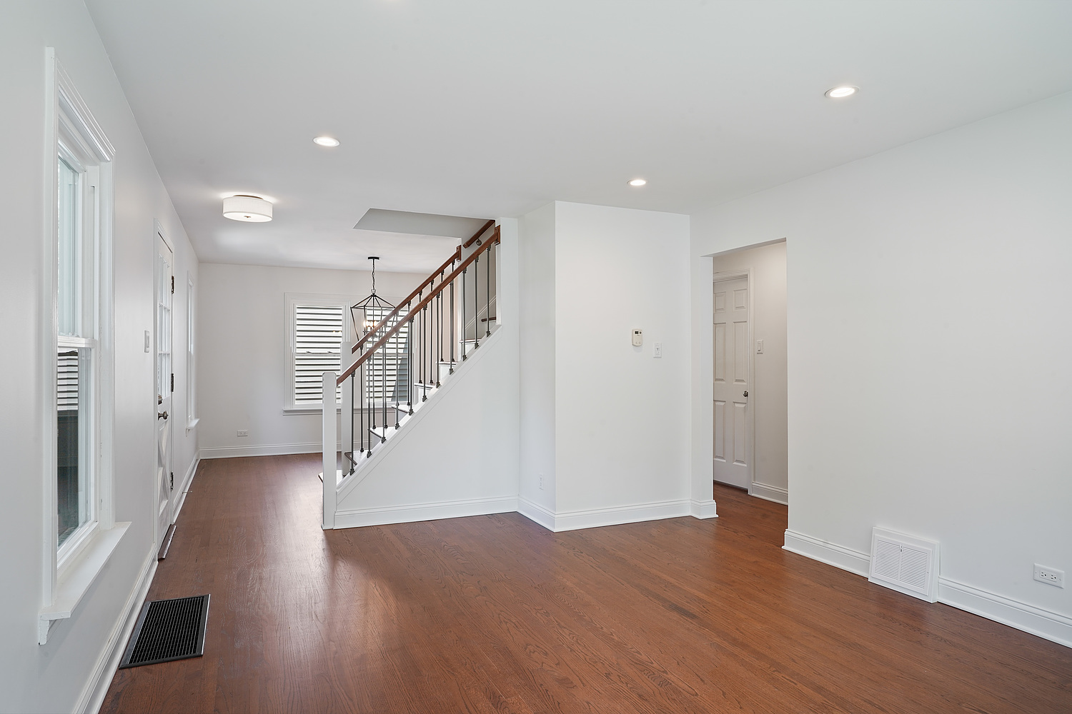 18047 Sacramento Avenue