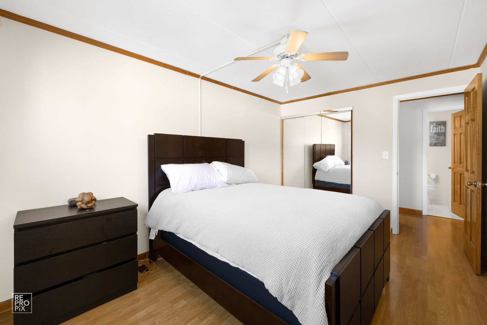 315 Des Plaines Avenue Unit: 407