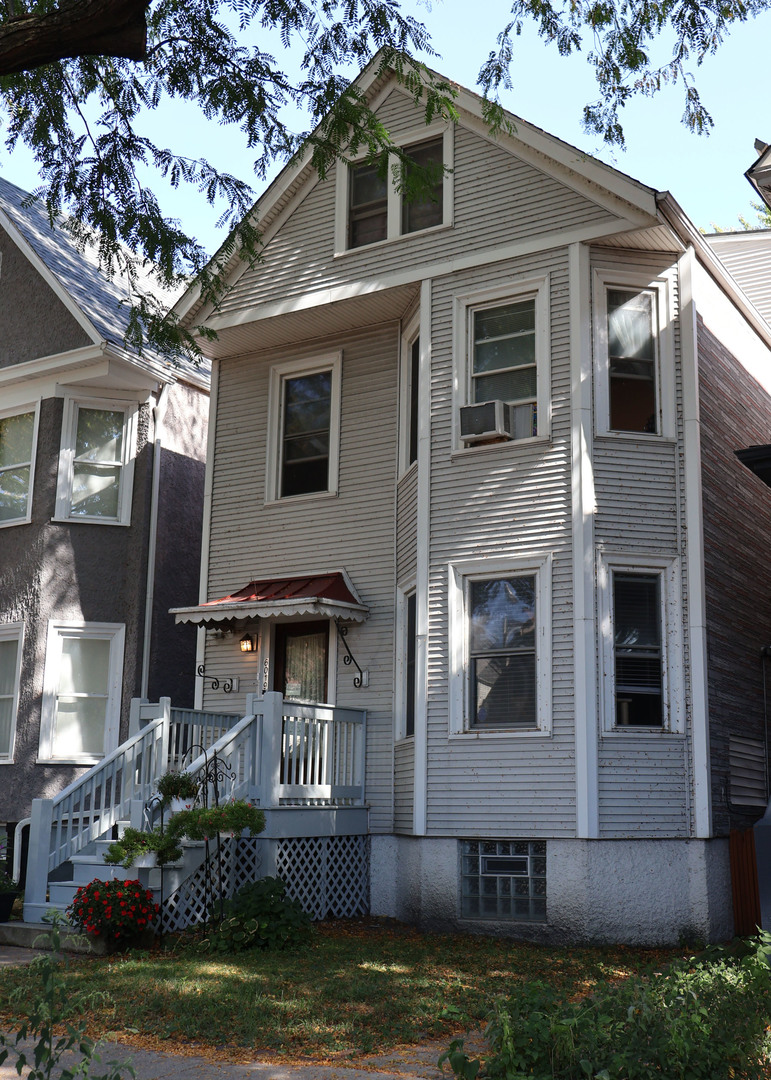 6019 N Paulina Street