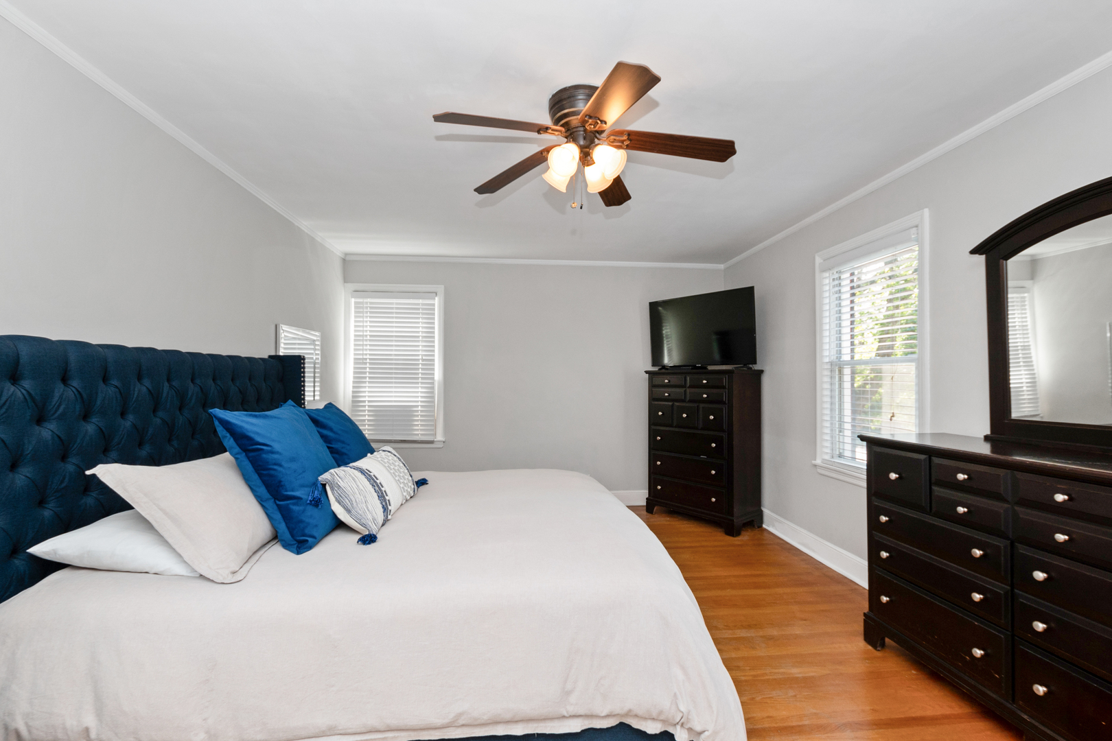 2506 W 107th Street