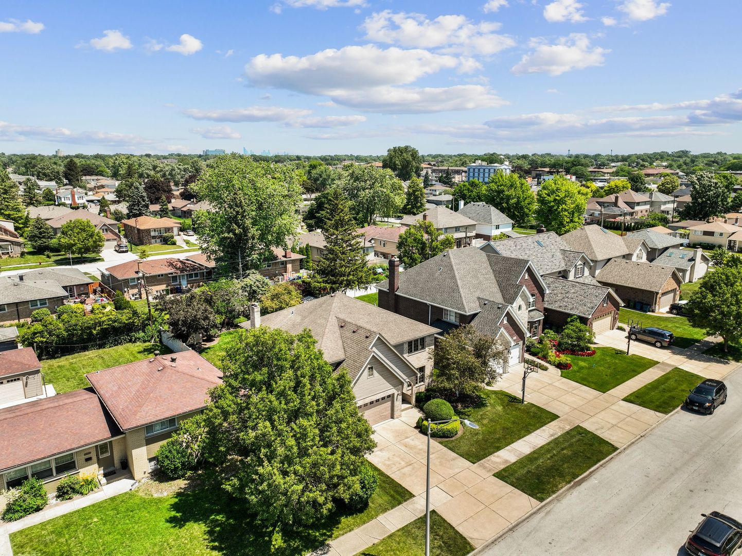 4920 W 106th Place