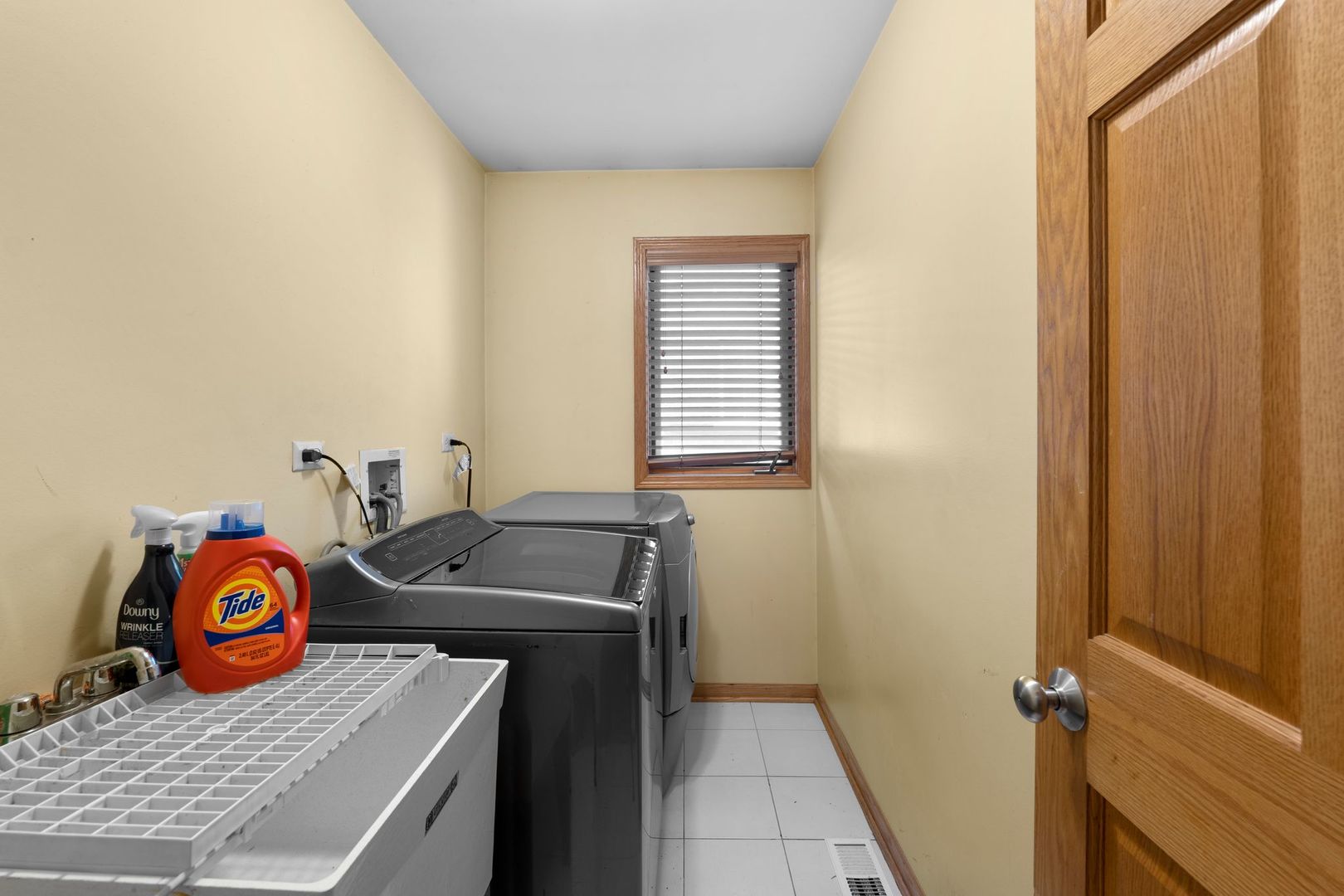 4920 W 106th Place