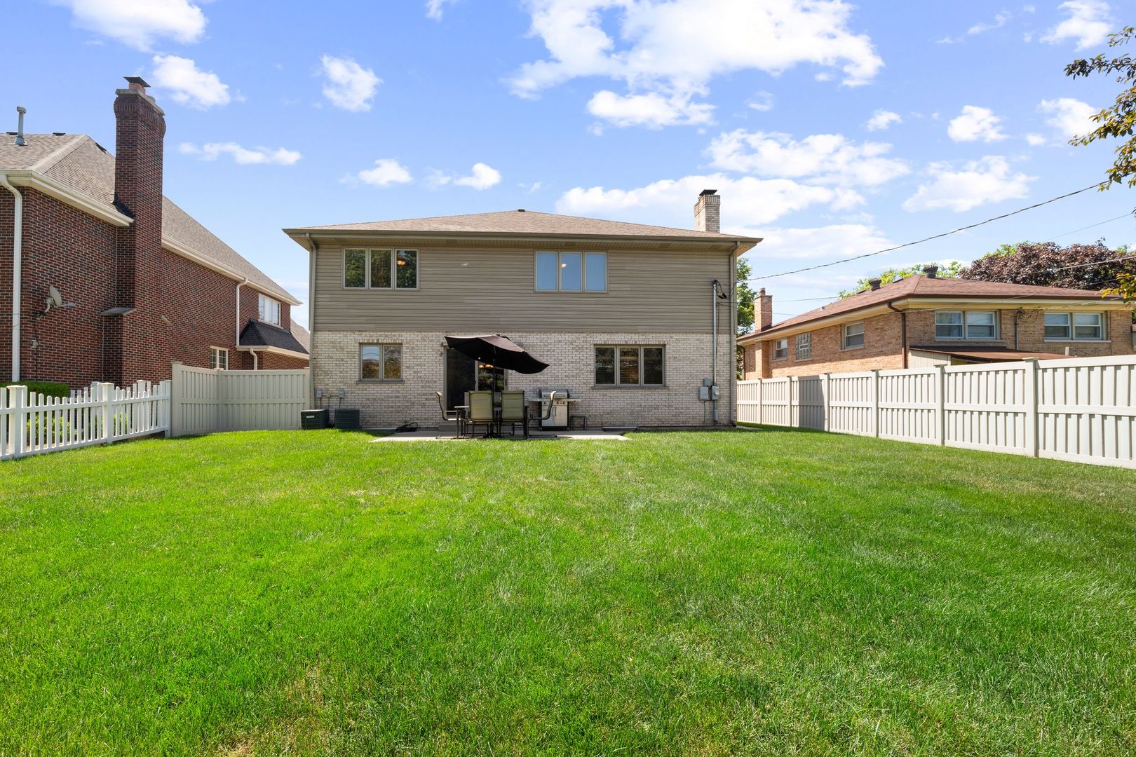 4920 W 106th Place