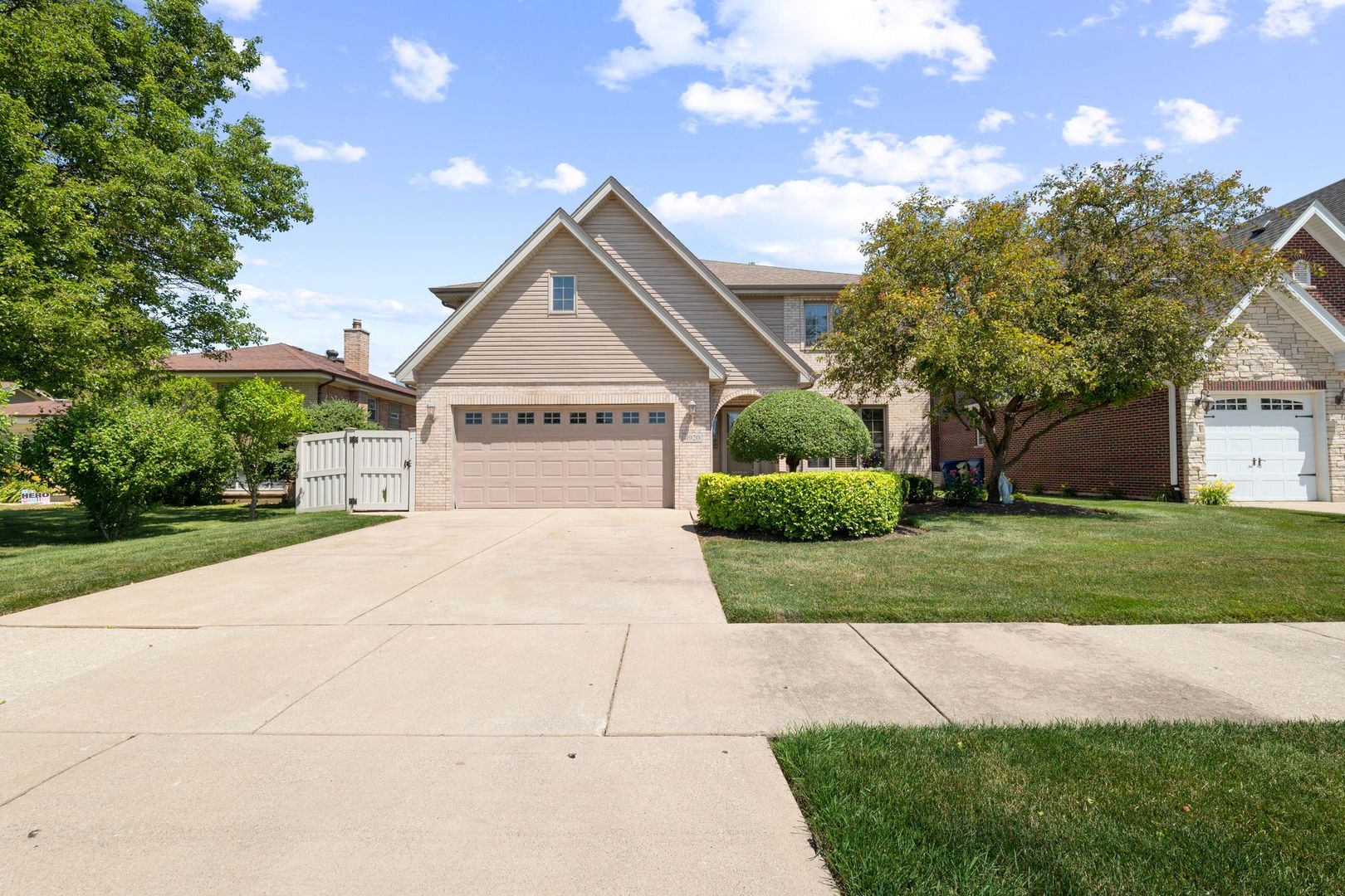 4920 W 106th Place
