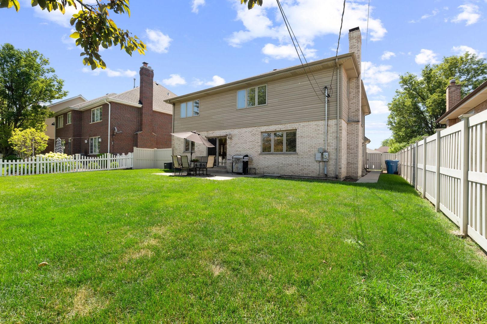 4920 W 106th Place