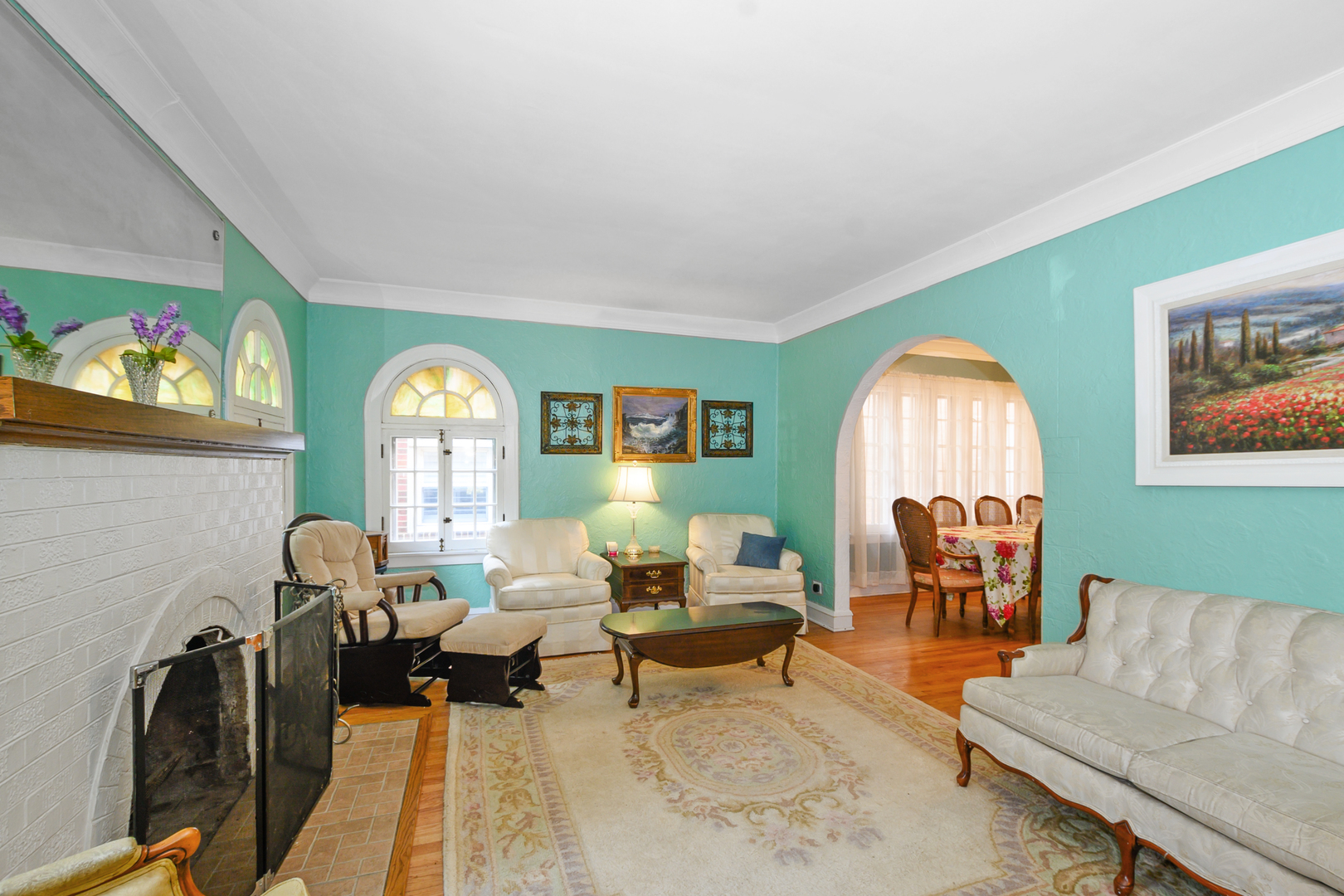 2612 W 106th Place