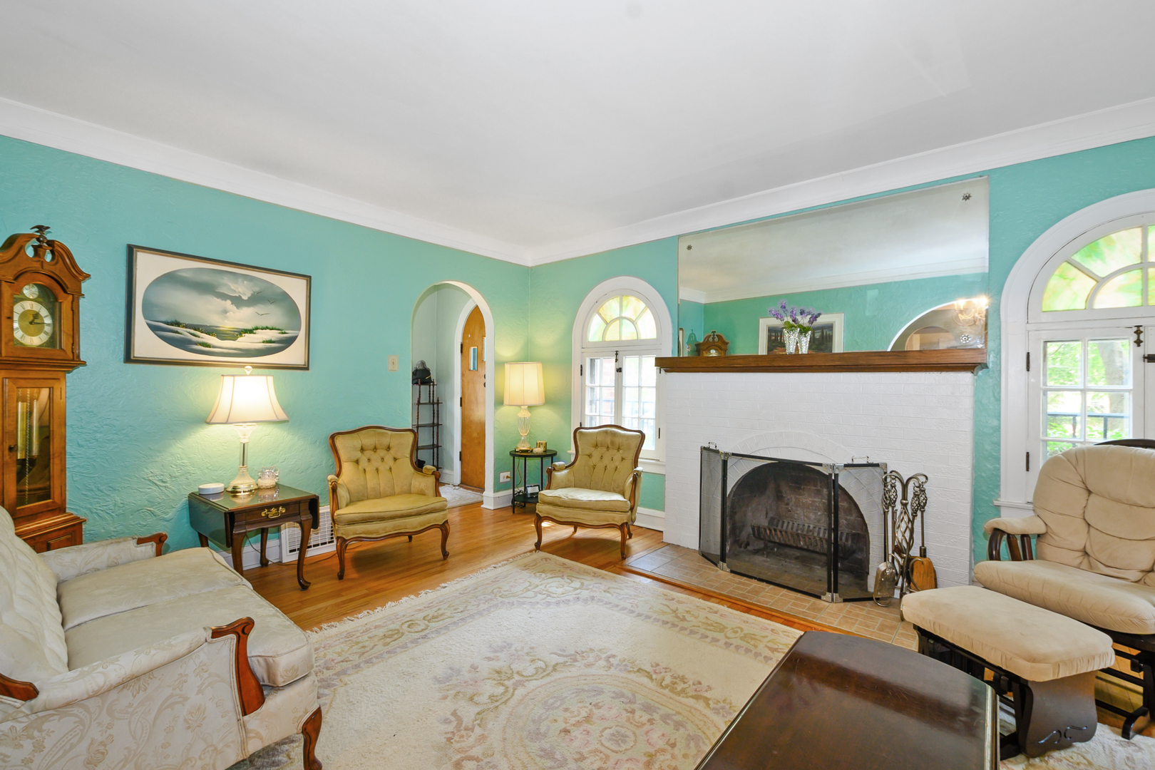 2612 W 106th Place